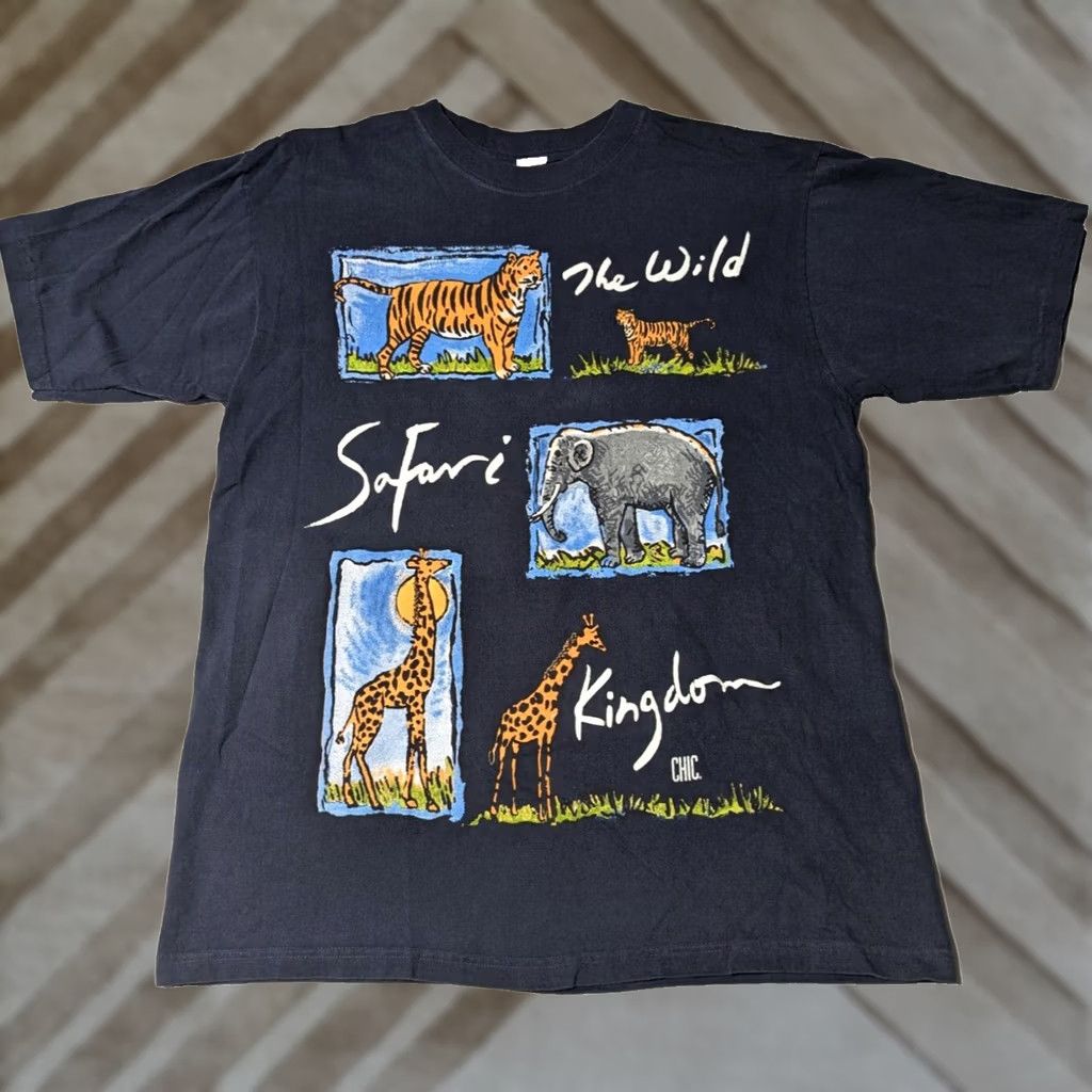 Vintage CHIC T-Shirt Men L Blue VTG 90s THE WILD KINGDOM SAFARI Tiger Elephant Giraffe Double-Sided Crew Neck Short Sleeve Graphic Print Size US L / EU 52-54 / 3 - 1 Thumbnail