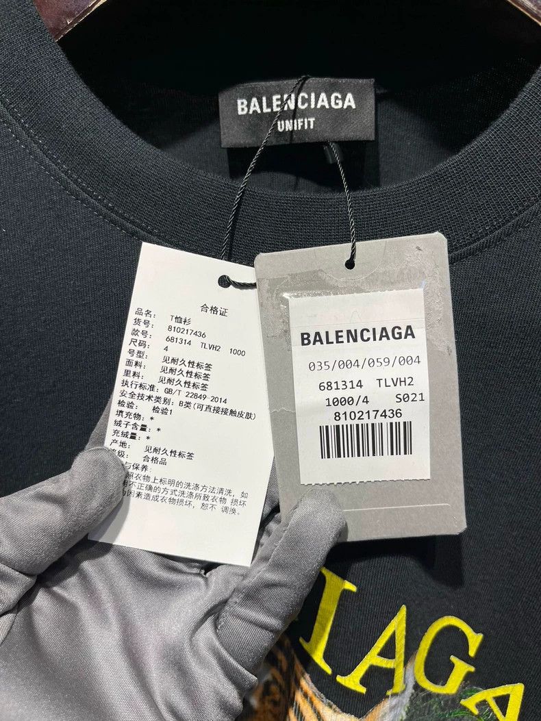 Balenciaga Balenciaga Tiger t-shirt Size US XL / EU 56 / 4 - 3 Thumbnail