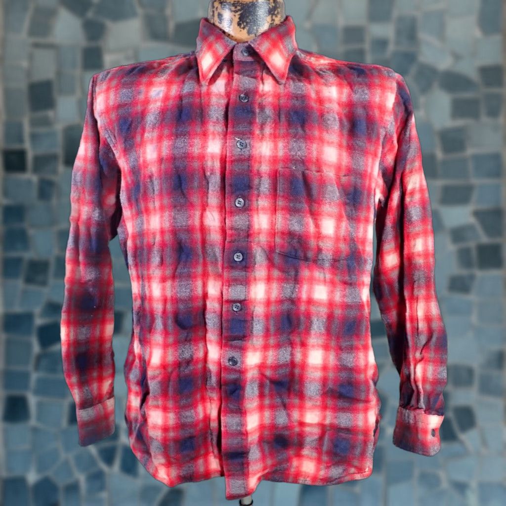 Pendleton VINTAGE Pendleton SHIRT M USA 60's shadow plaid ombré distressed wool 60s USA Shadow Plaid Size US M / EU 48-50 / 2 - 1 Thumbnail