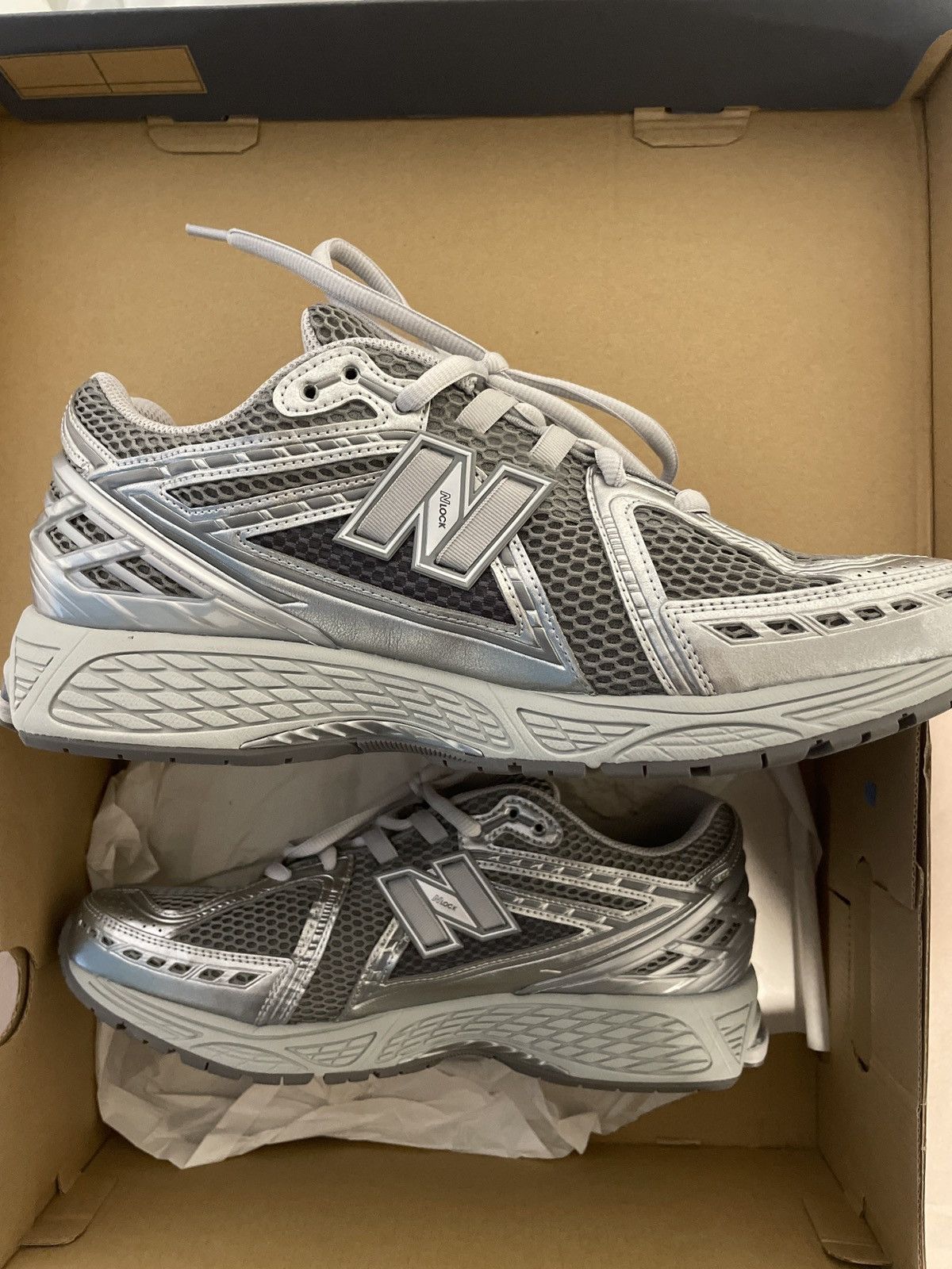 New Balance New Balance 1906r Size US 12 / EU 45 - 2 Thumbnail