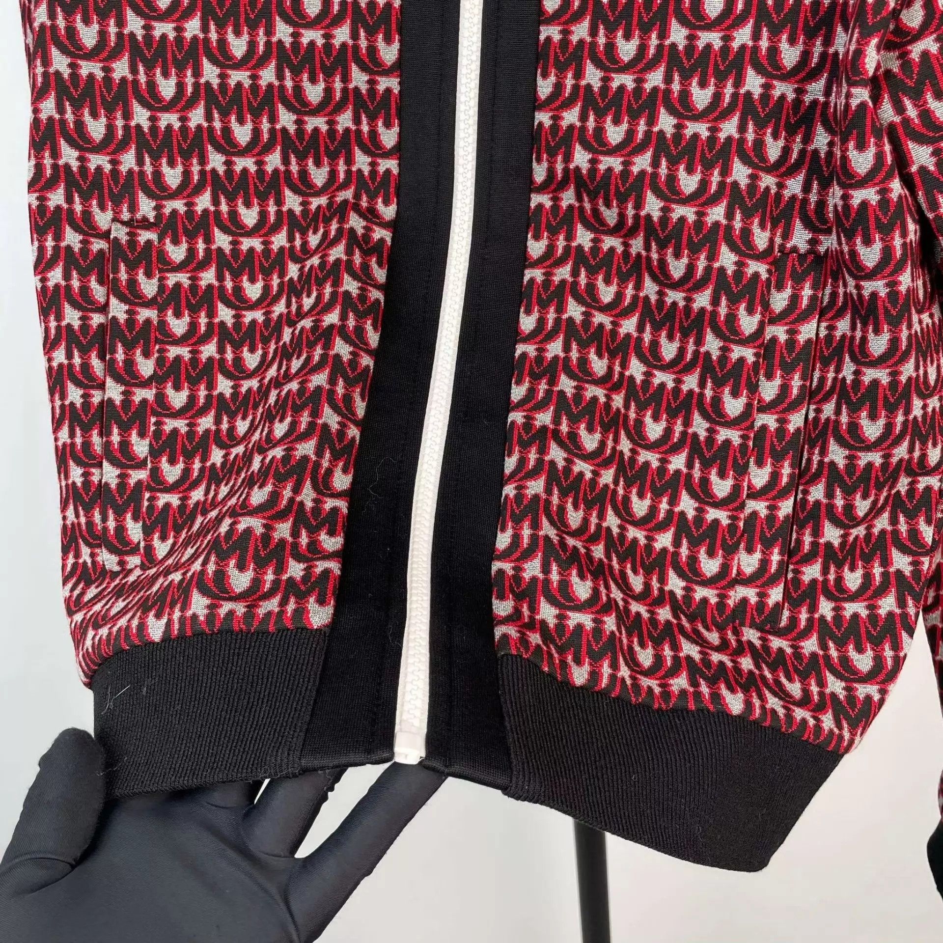 Miu Miu Miu Miu burgundy all over logo jacquard tracksuit L Size L / US 10 / IT 46 - 8 Thumbnail