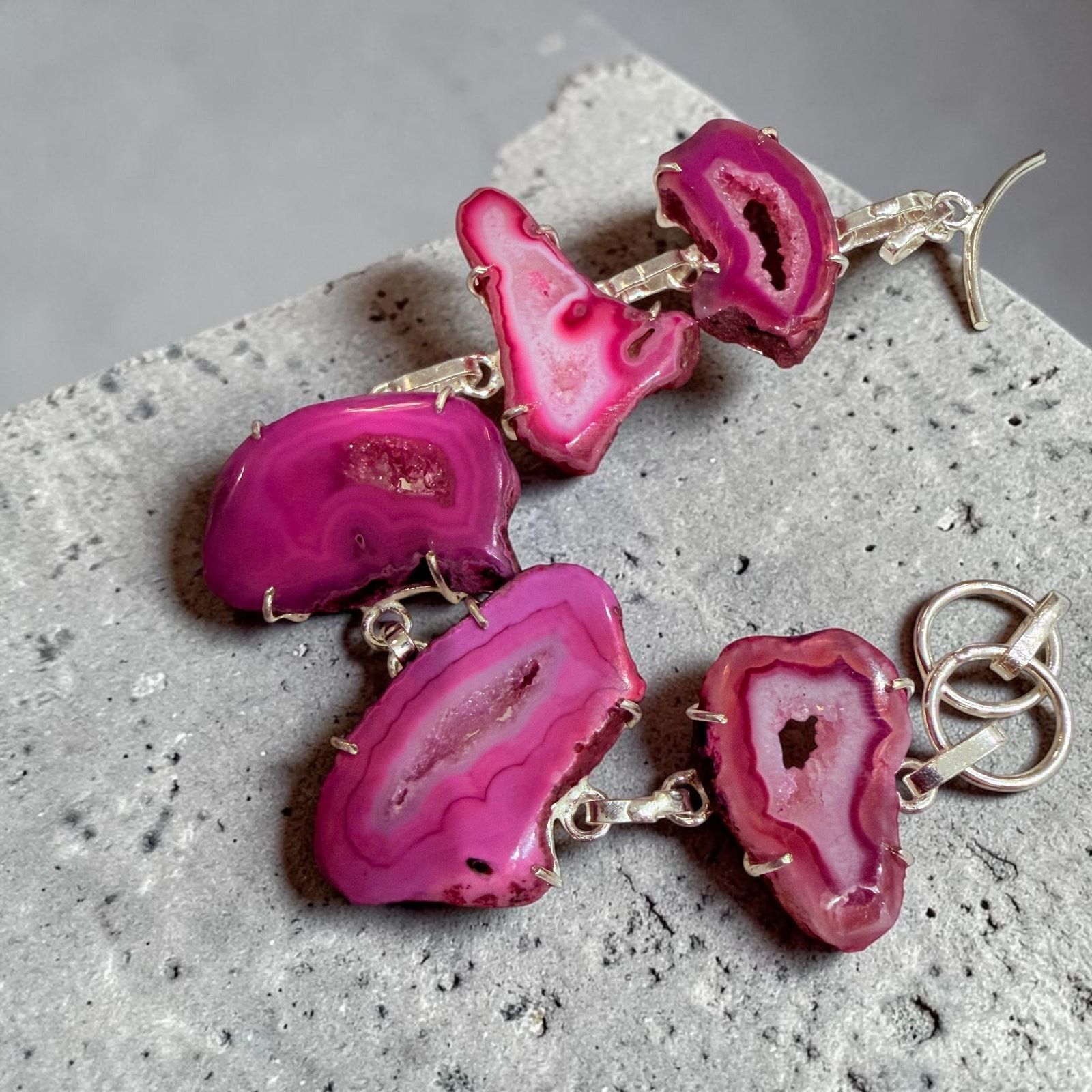 The Unbranded Brand Pink Druzy Agate Slice Toggle Bracelet 925 Silver Plated Size ONE SIZE - 4 Thumbnail