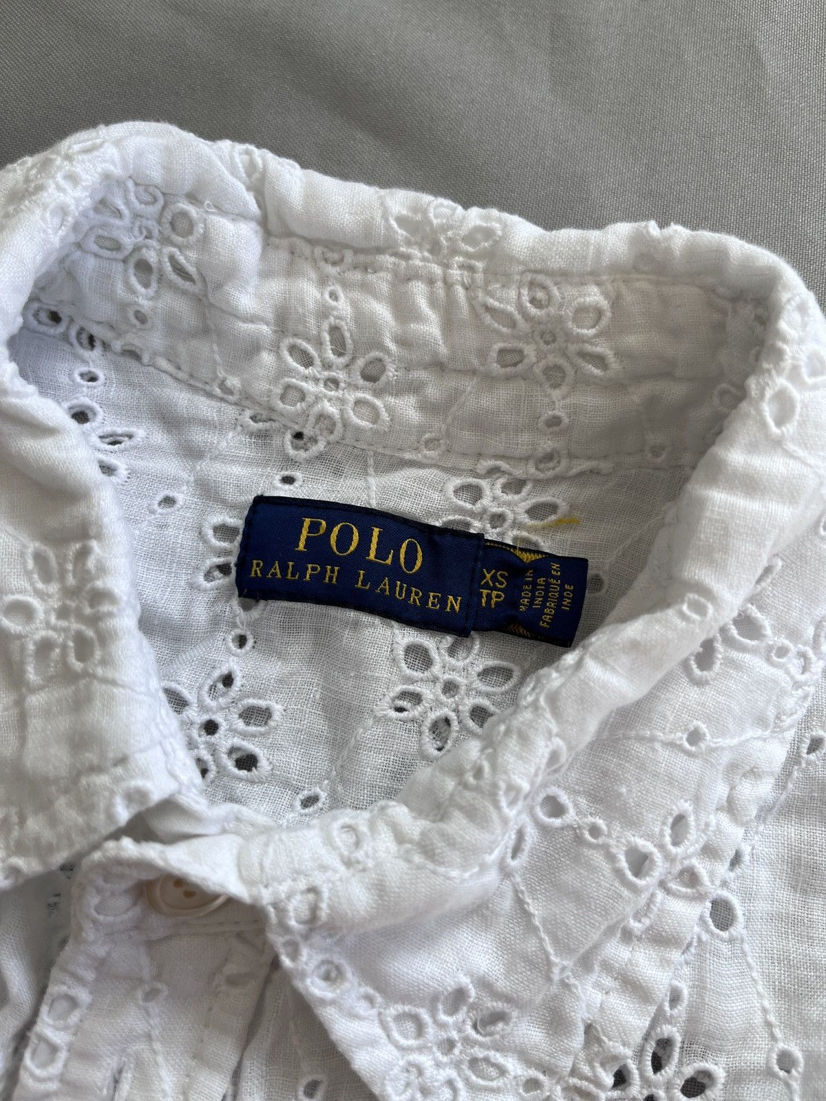 Polo Ralph Lauren Polo Ralph Lauren Eyelet Floral Sheer Button Down Shirt Size XS / US 0-2 / IT 36-38 - 5 Thumbnail