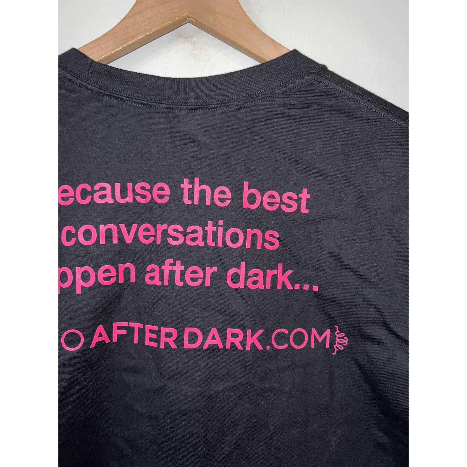 Hanes XOXO Shirt After Dark Best Conversations Happen After Dark Size US XL / EU 56 / 4 - 7 Thumbnail