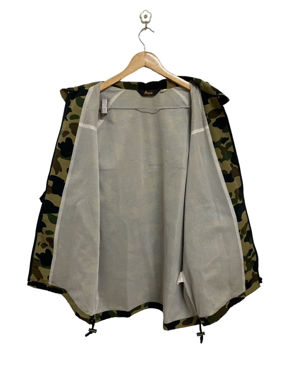 Bape × Nigo A bathing Ape BAPE 1st Camo Jacket Size US L / EU 52-54 / 3 - 11 Thumbnail