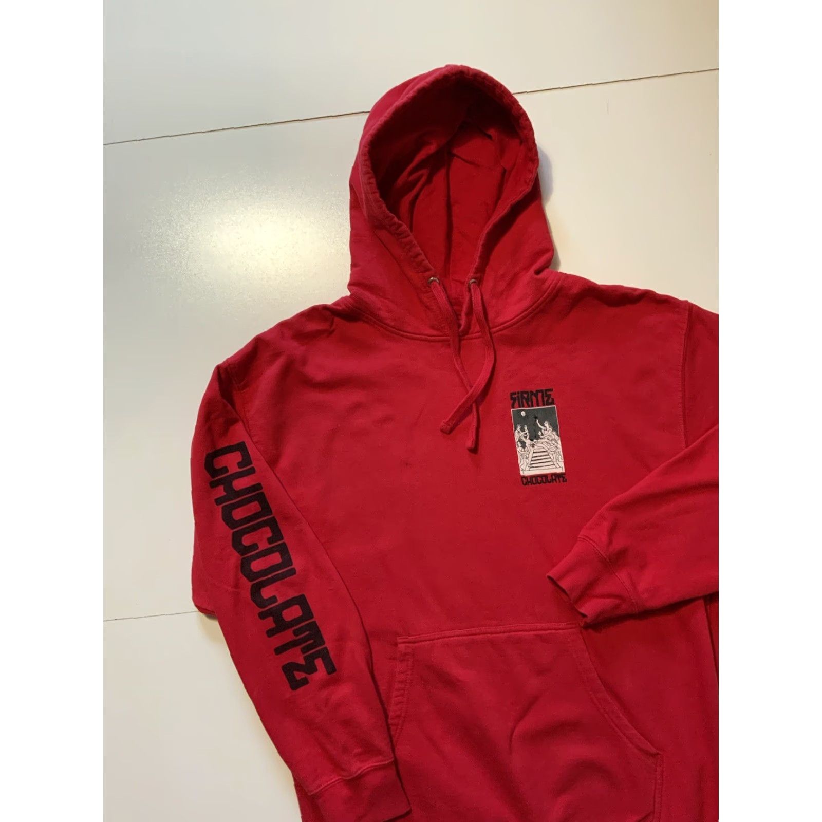 CHOCOOLATE VINTAGE Chocolate Skateboards X Stevie Perez Firme Ritual Skate Red Pullover Hoodie M Men Sz.M Red Pullover Hoodie Skateboarding Mens Size US M / EU 48-50 / 2 - 3 Thumbnail