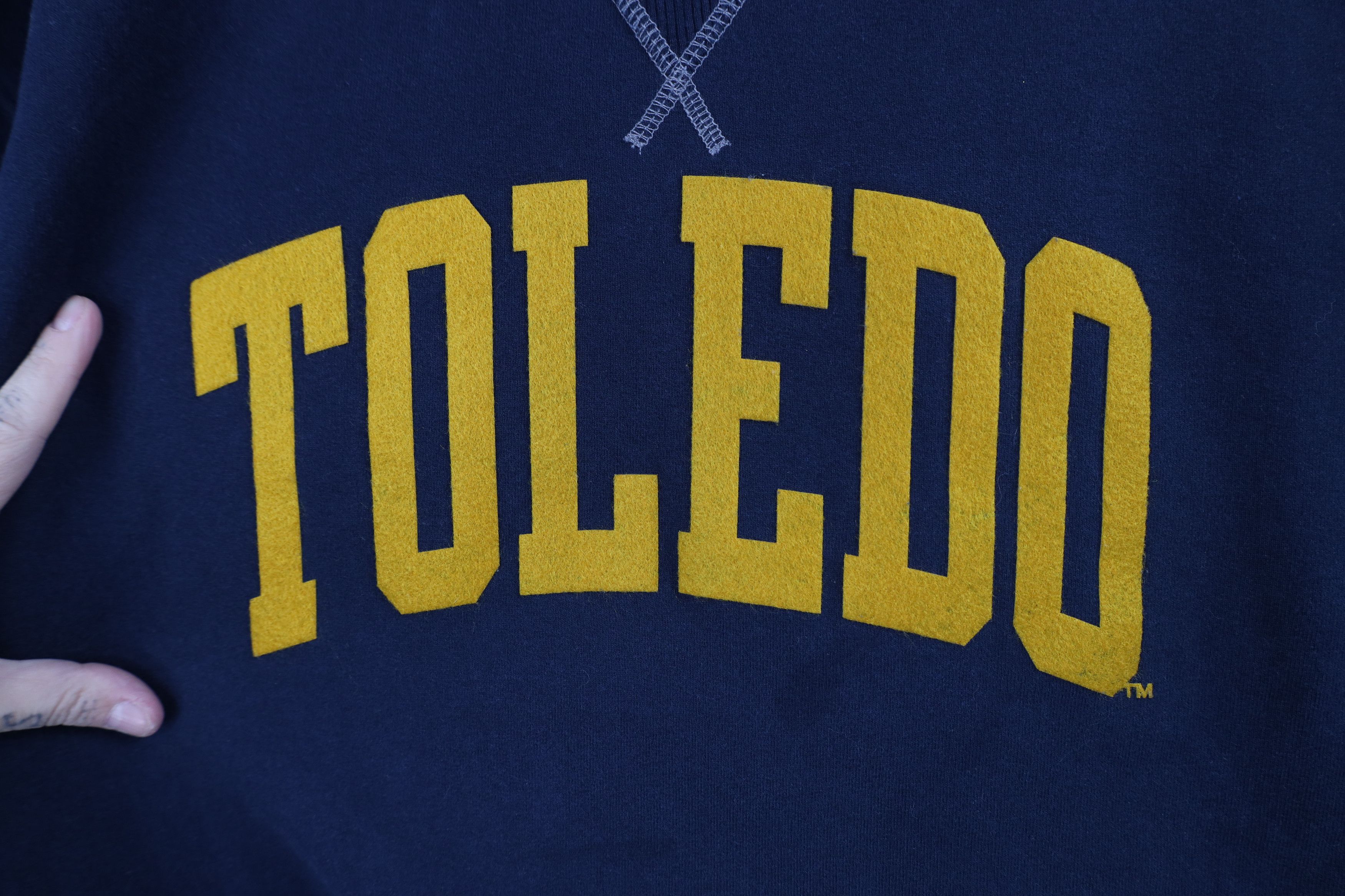 Champion Vintage 90s Champion of Toledo Crewneck Sweatshirt Size US XXL / EU 58 / 5 - 4 Thumbnail