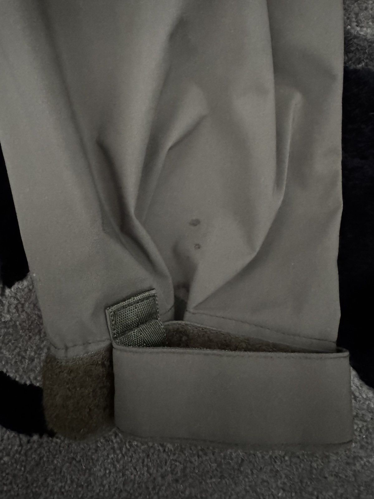 Acronym Acronym J1WTS-GT Size US XS / EU 42 / 0 - 6 Thumbnail