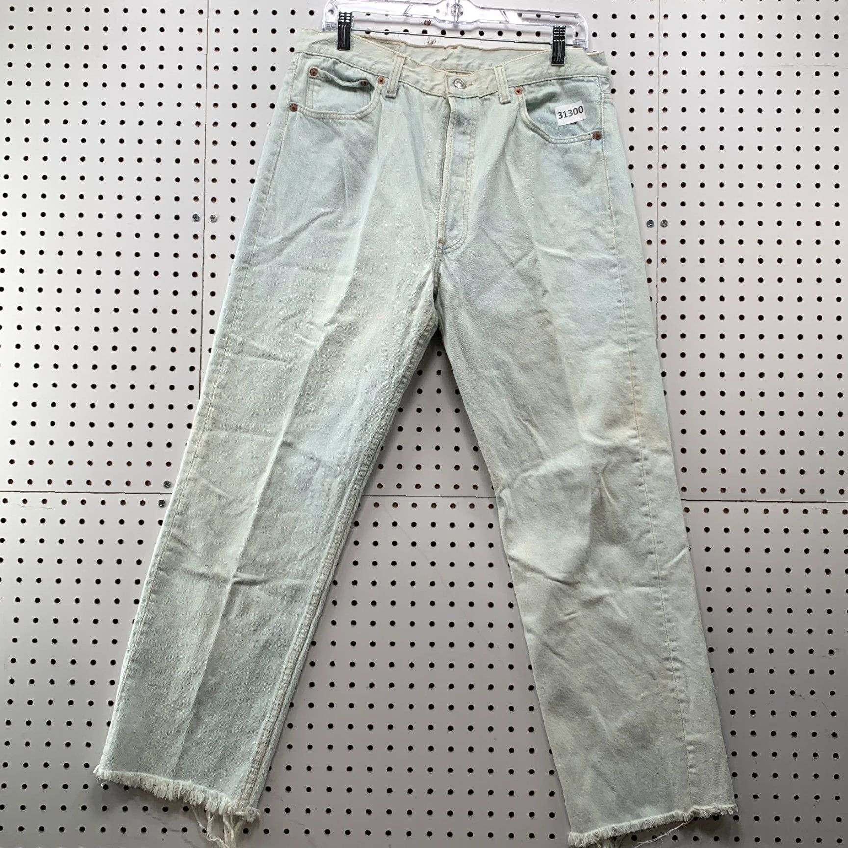 Levi's VINTAGE Levi's 501 Denim White Jeans Men 33x28 Button Fly USA Made Size US 33 - 2 Thumbnail