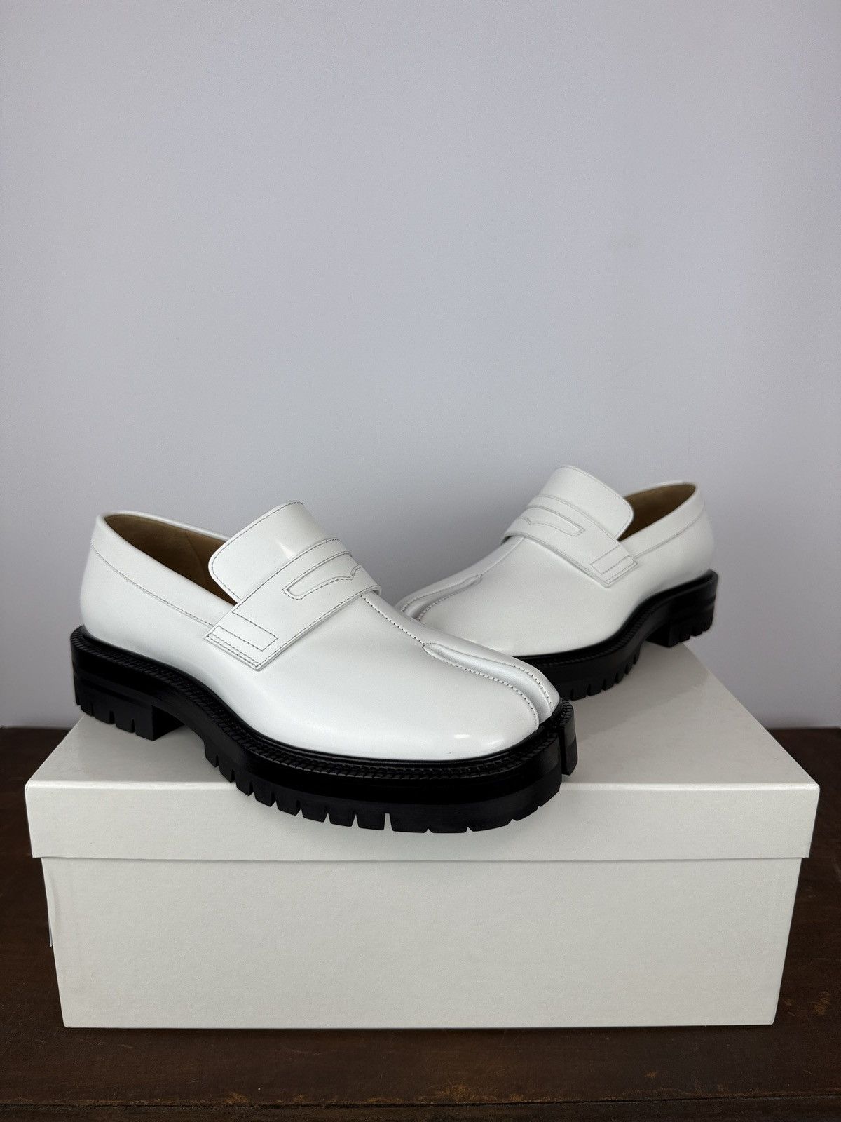 White Maison Martin Margiela Tabi loafers (new with box)