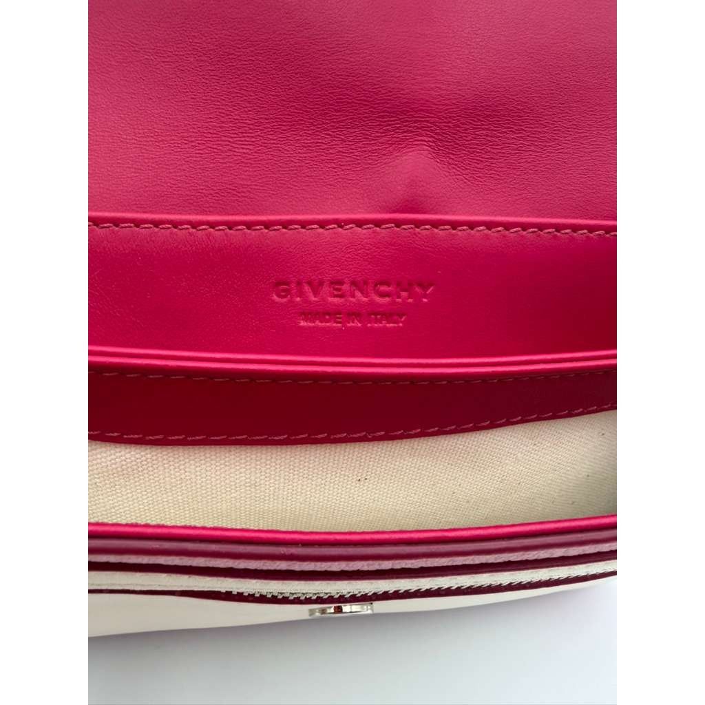 Givenchy CC31 Size: OS / Duetto Crossbody Bag in Red/Pink Size ONE SIZE - 8 Thumbnail