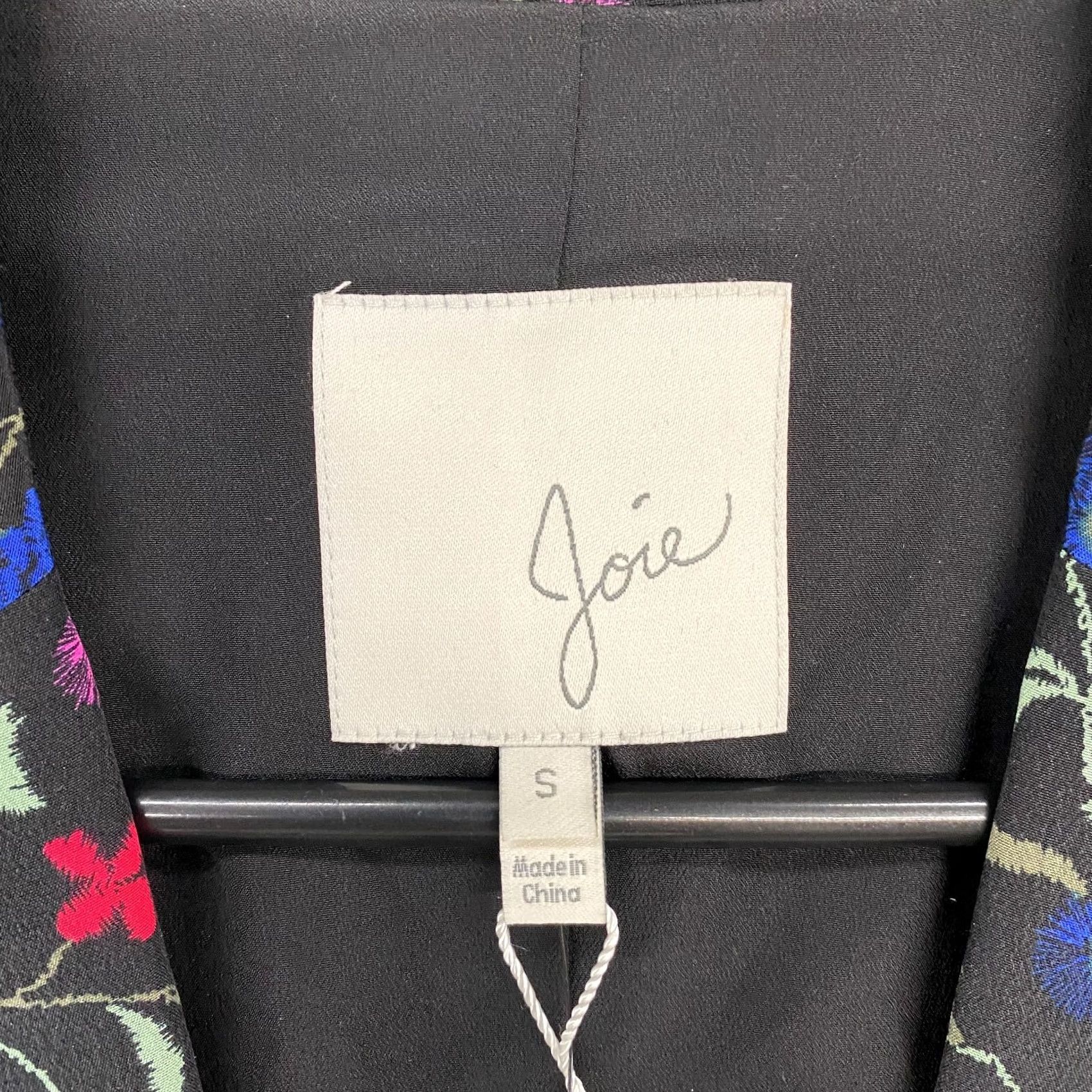 Joie Joie Blazer Silk Floral S Black Women Small Mid-Length Long Sleeve Button Jacket Mens Womens Girls not Size S / US 4 / IT 40 - 4 Thumbnail