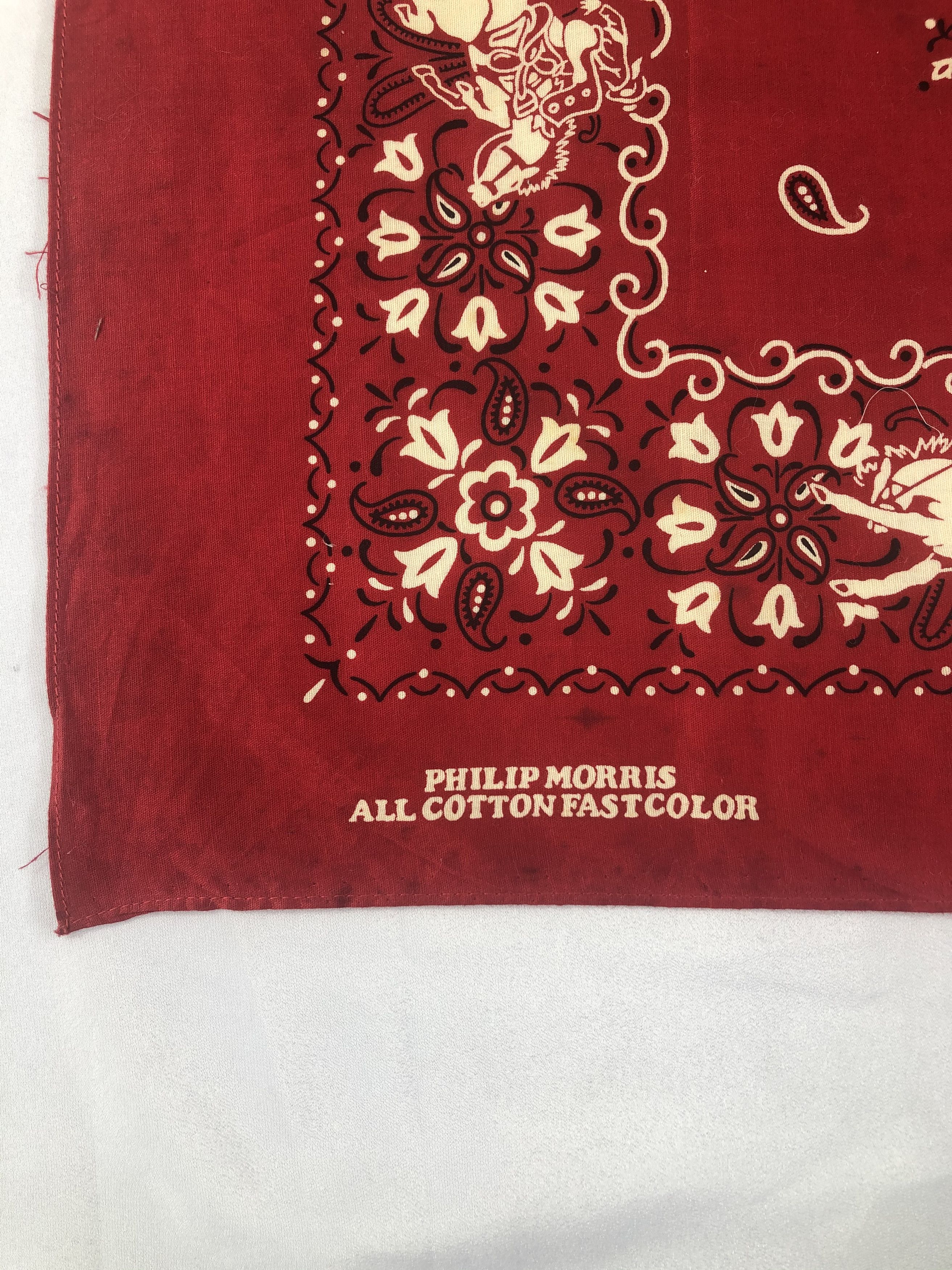 Vintage Philip Morris Paislee Handkerchief / Bandana / Neckerchief Size ONE SIZE - 5 Thumbnail