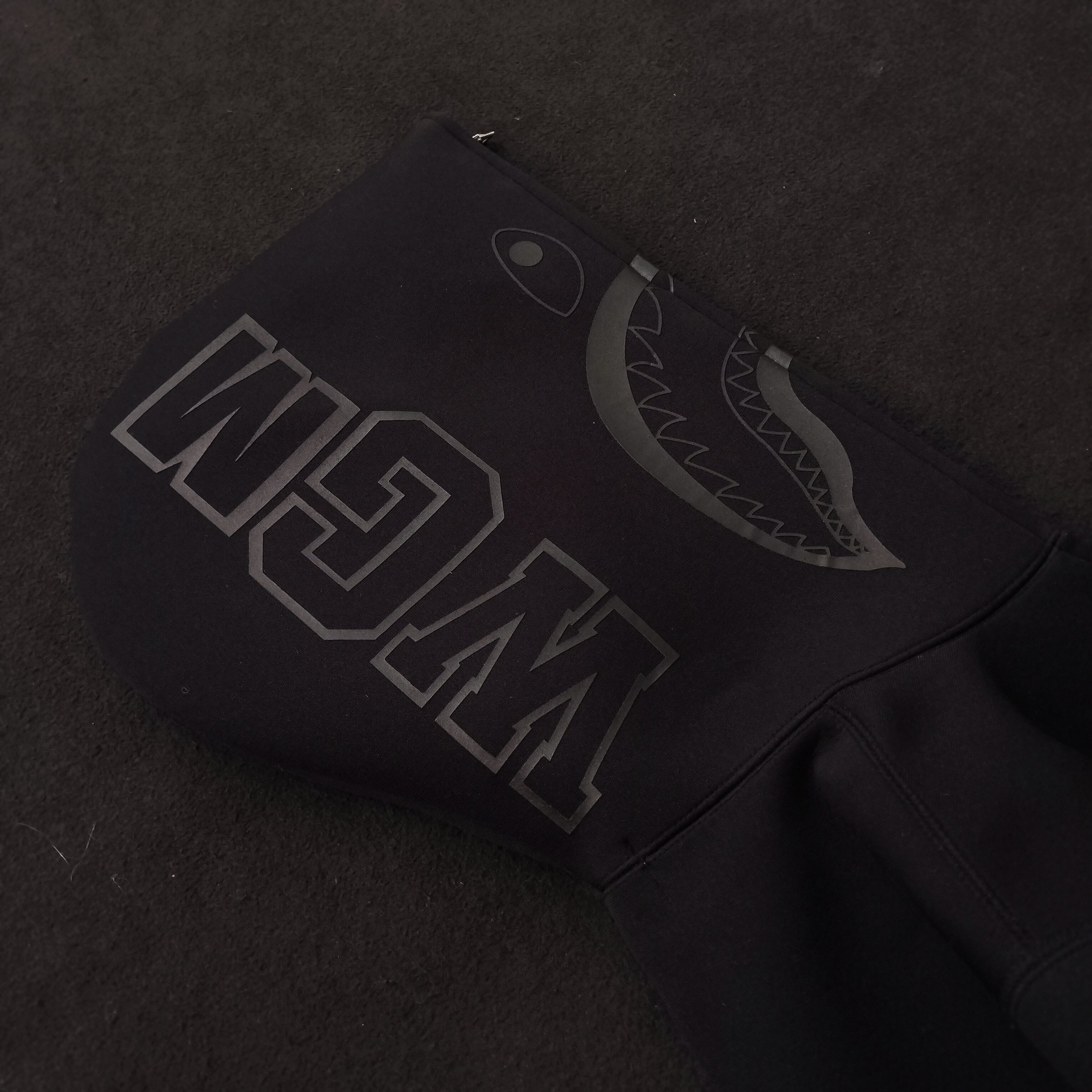 Bape 2016 Bape Neoprene Shark Full ZIip Hoodie Size S / US 4 / IT 40 - 5 Thumbnail
