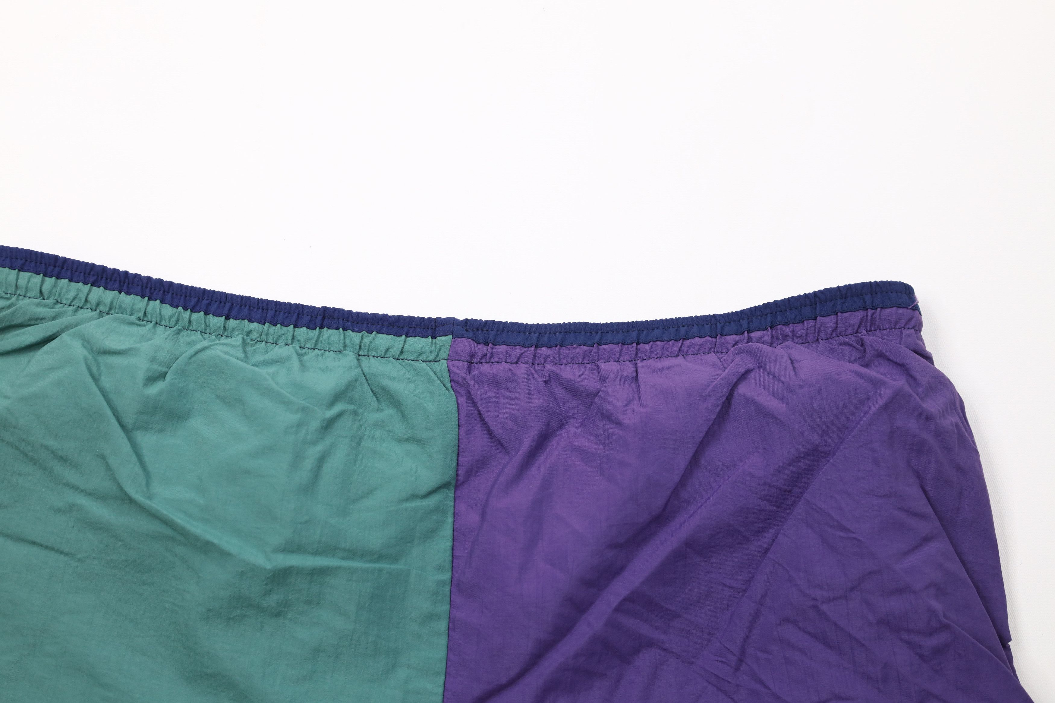 Vintage Vintage 90s Streetwear Block Tribal Sun Lined Shorts USA Size US 34 / EU 50 - 10 Thumbnail