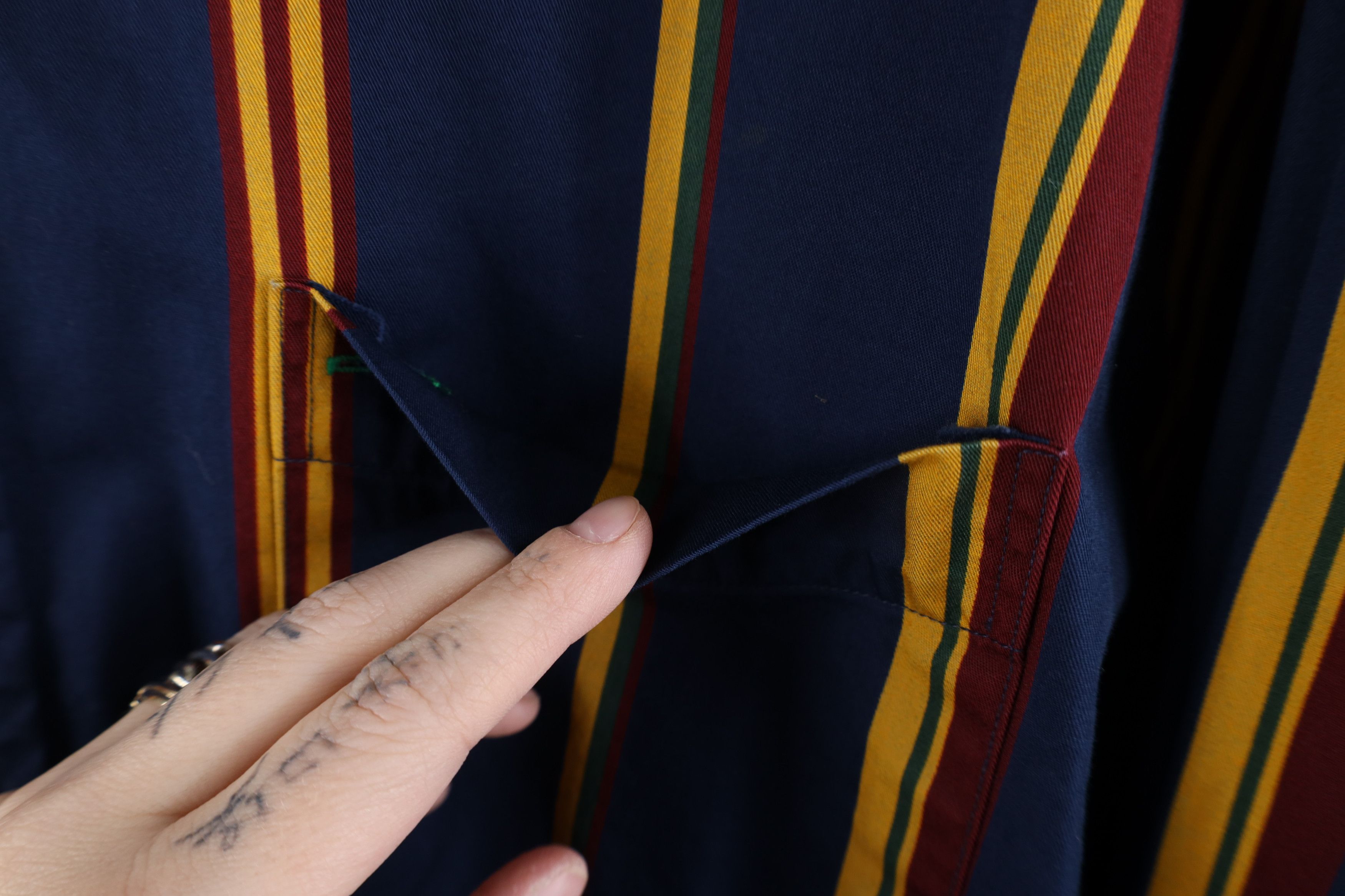 Tommy Hilfiger × Vintage Vintage 90s Tommy Hilfiger Collared Button Down Shirt Size US L / EU 52-54 / 3 - 6 Thumbnail