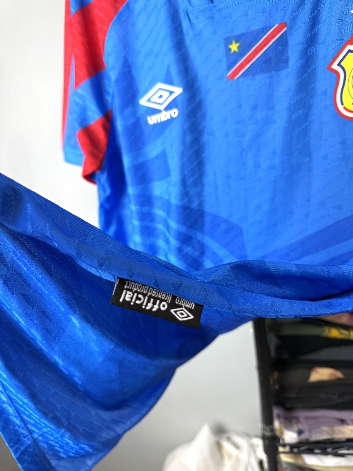 Umbro Vintage Umbro Congo Soccer Jersey T Shirt Football Size US M / EU 48-50 / 2 - 5 Thumbnail