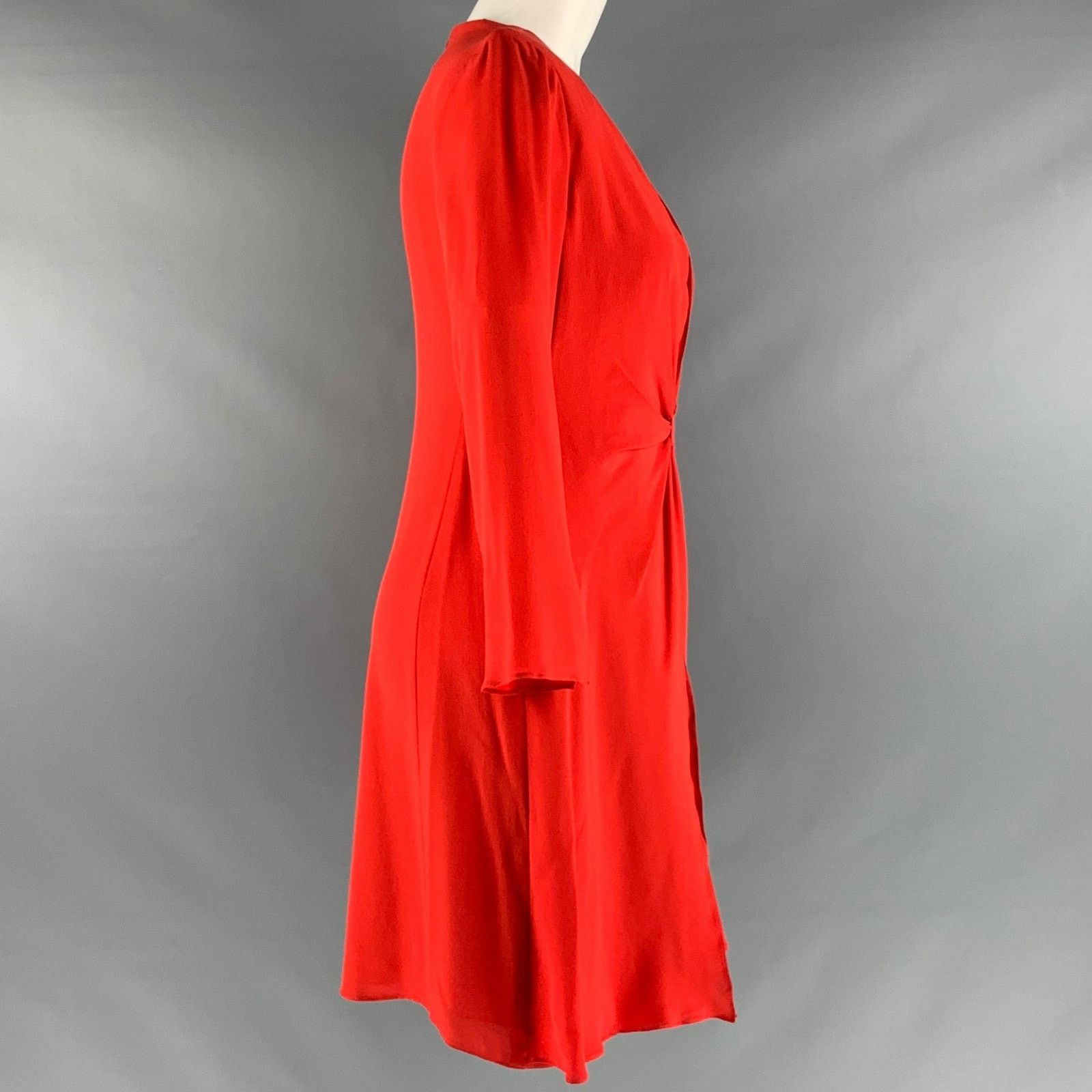 Emporio Armani EMPORIO ARMANI Size 4 Red Silk V Neck Knee Length Dress Size S / US 4 / IT 40 - 2 Thumbnail