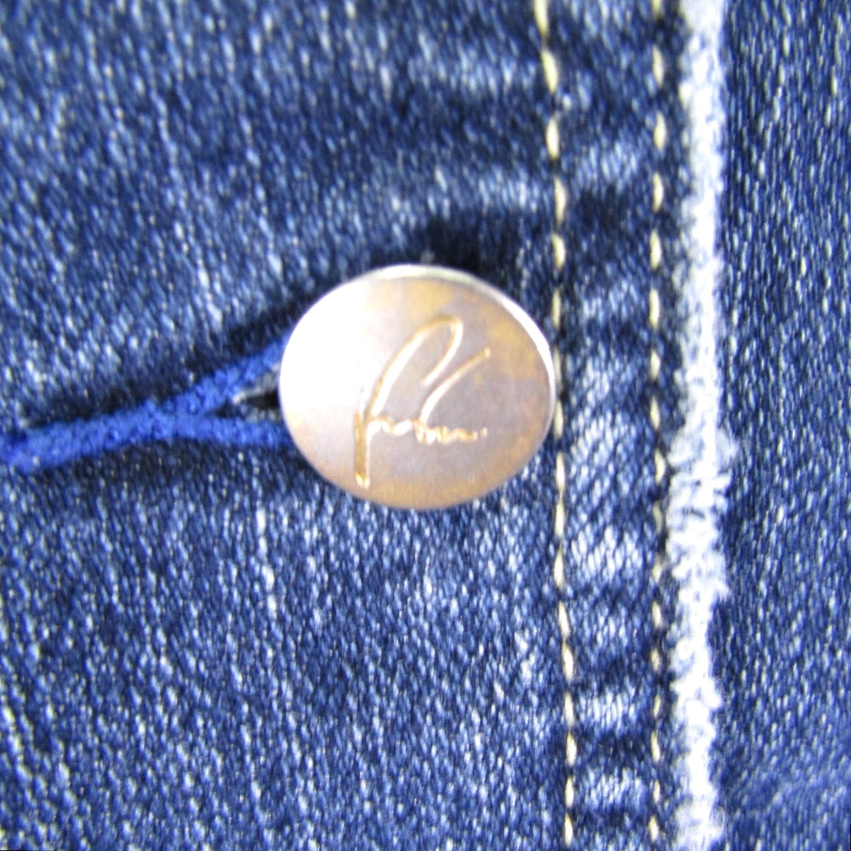 Fubu VINTAGE FUBU Denim Jacket Women 3X Blue Mid-Length Button Up Pockets 90s Mens? Womens Size 40" / US 18 - 4 Thumbnail