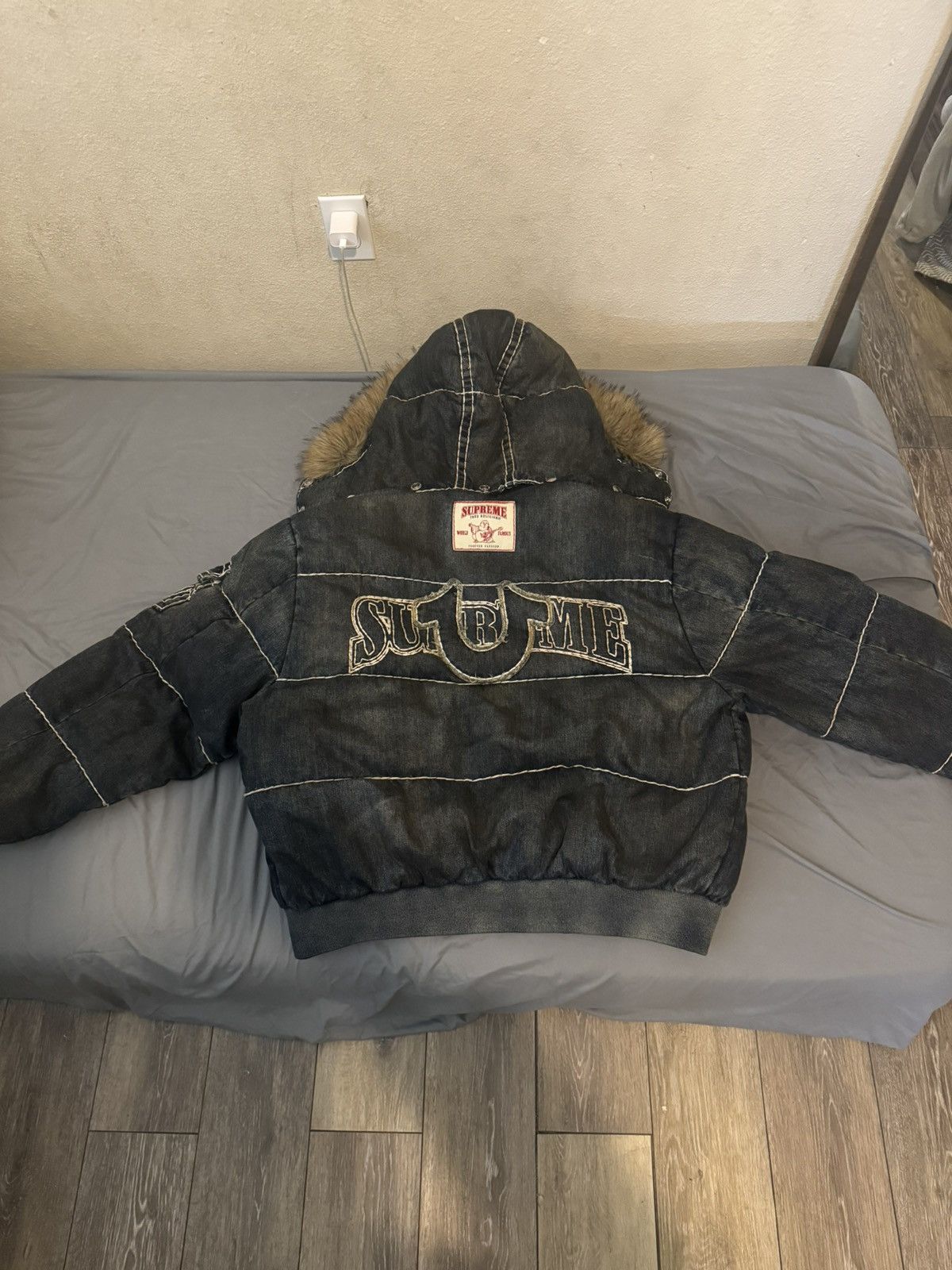 Supreme × True Religion Supreme X True Religion Puffer Jacket Dirty Indigo Size US M / EU 48-50 / 2 - 2 Thumbnail