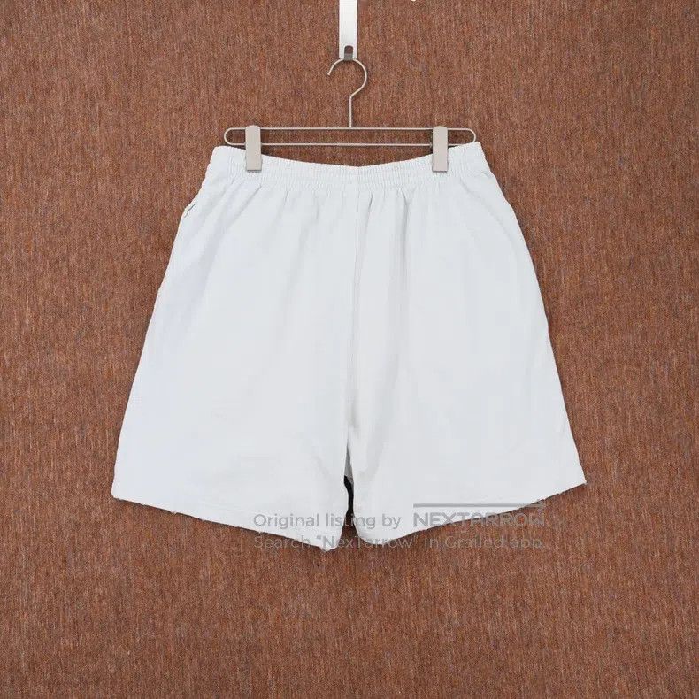 Balenciaga Balenciaga size S Embroidered Logo Casual Shorts Size US 27 - 2 Thumbnail