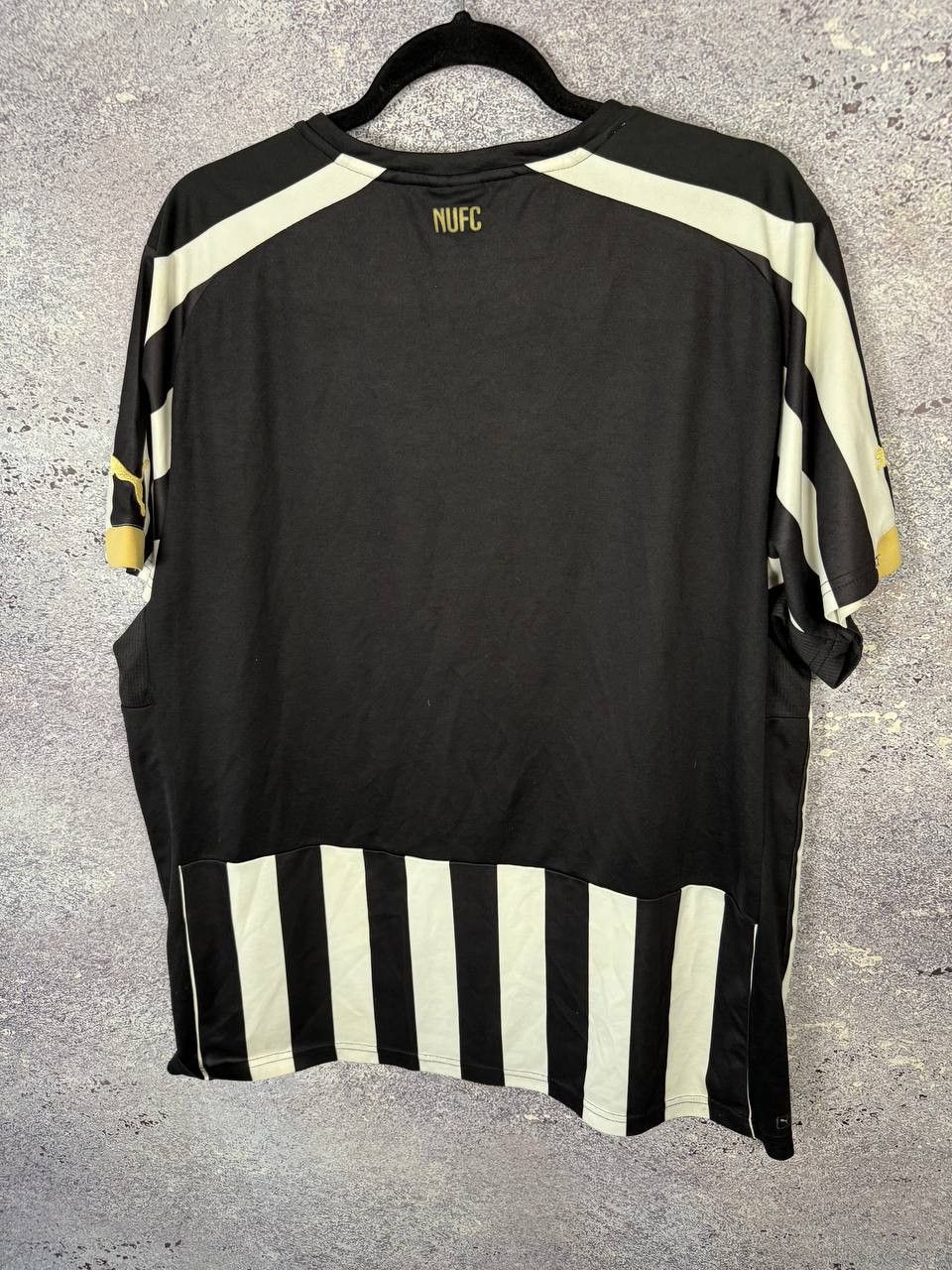 Puma × Vintage Newcastle United 2014/15 Puma Soccer Jersey Large Size US L / EU 52-54 / 3 - 16 Thumbnail