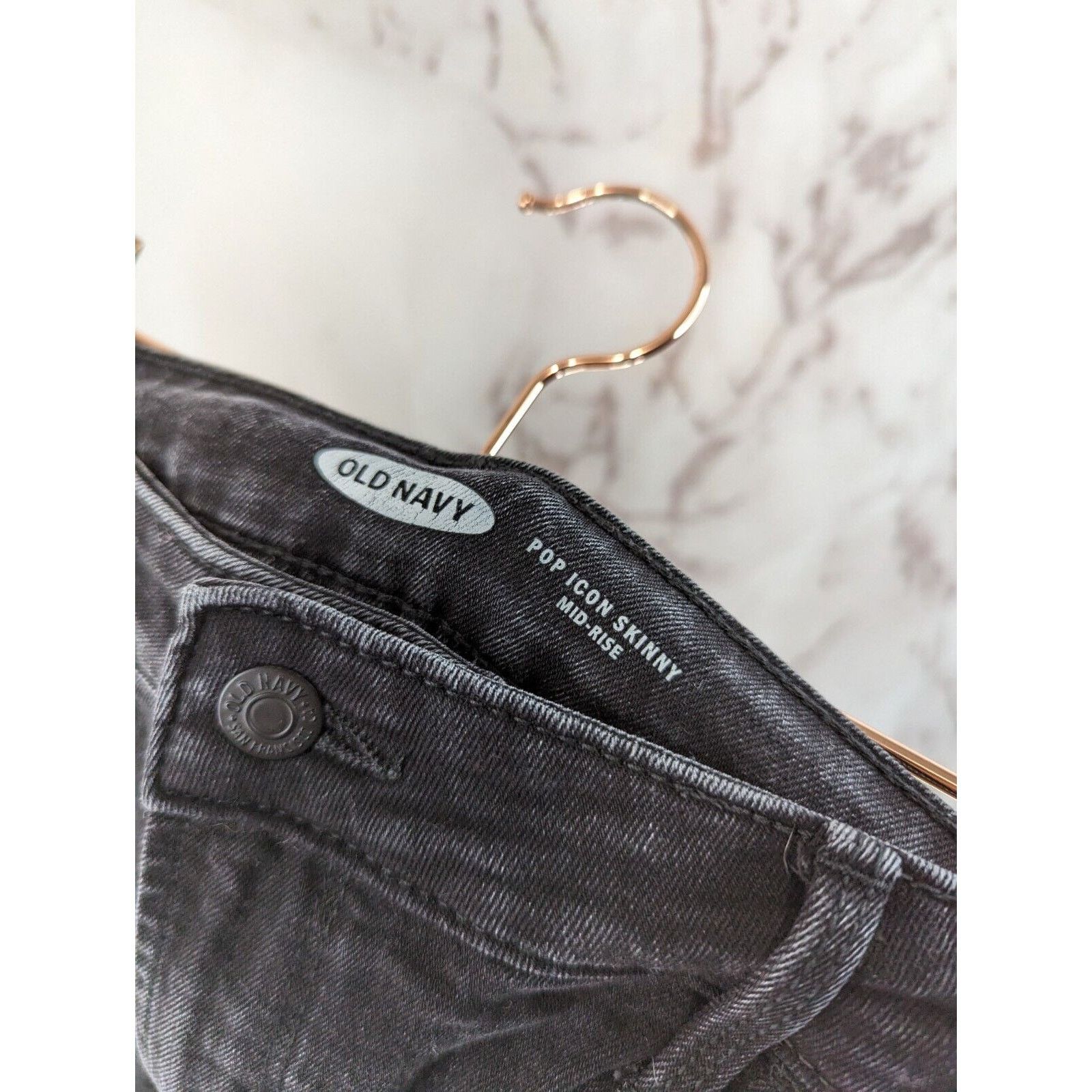 Old Navy Old Navy Jeans Womens 10 X 28 Mid Skinny Denim Distressed Size 32" / US 10 / IT 46 - 3 Thumbnail