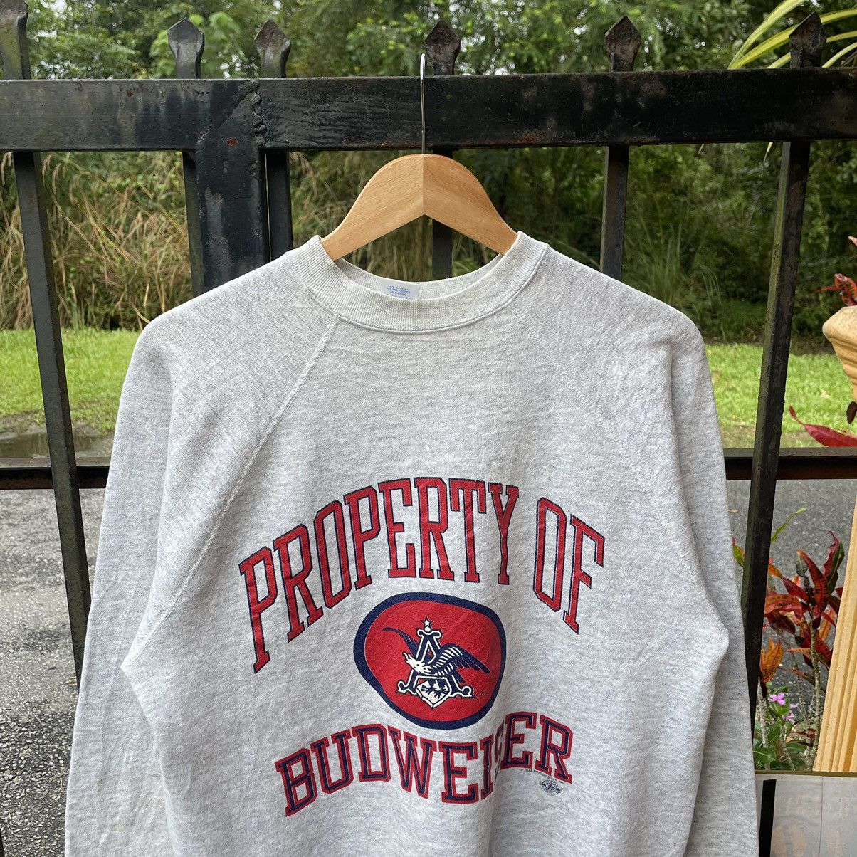 Budweiser × Vintage 🔥Vintage 1988 Property Of Budweiser Big Logo Sweatshirts Size US M / EU 48-50 / 2 - 3 Thumbnail
