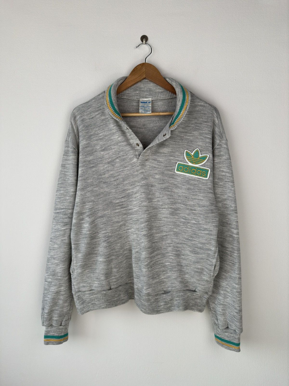 Adidas 80s Vintage ADIDAS Big Logo Sweatshirt made in Korea Size US M / EU 48-50 / 2 - 3 Thumbnail