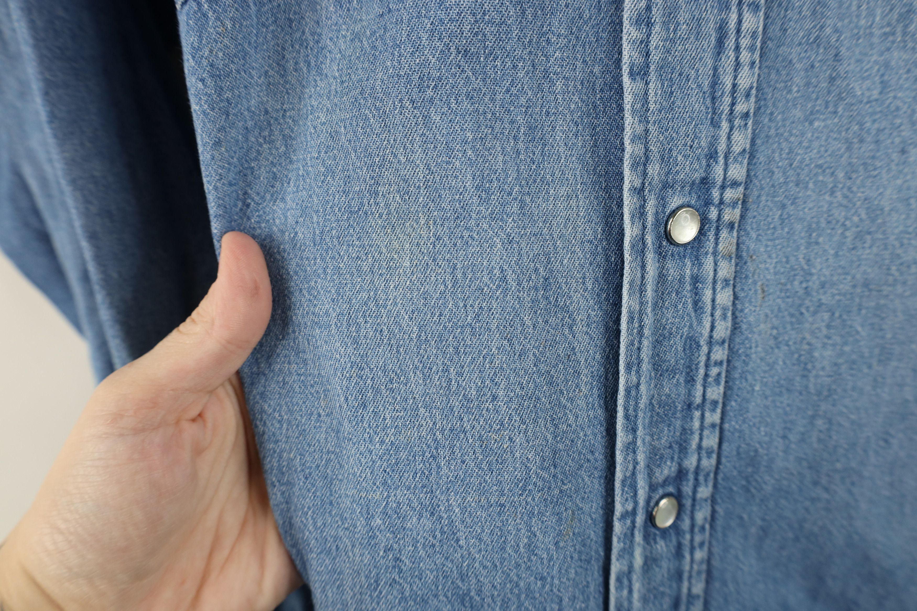 Vintage Vintage 90s Streetwear Cowboy Denim Jean Button Shirt Size US XXL / EU 58 / 5 - 5 Thumbnail