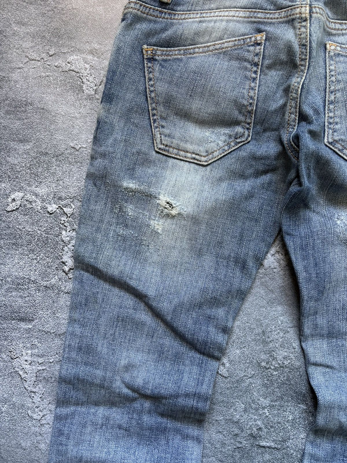 Dolce & Gabbana Vintage Dolce&Gabbana Mickey Mouse Logo Y2K Distressed Jeans Size 27" / US 4 / IT 40 - 5 Thumbnail
