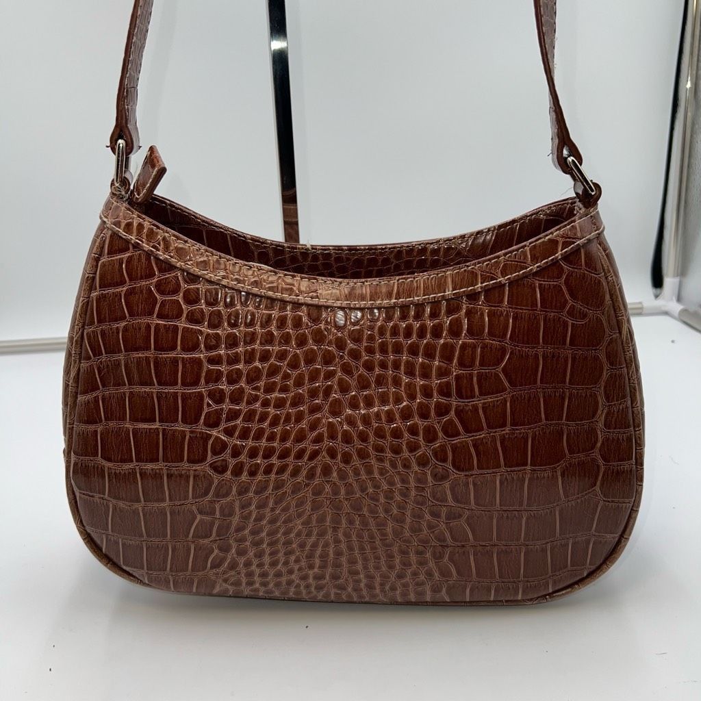 Liz Claiborne Liz Claiborne Croc Embossed Vintage Organizer Shoulder Bag Size ONE SIZE - 1 Thumbnail