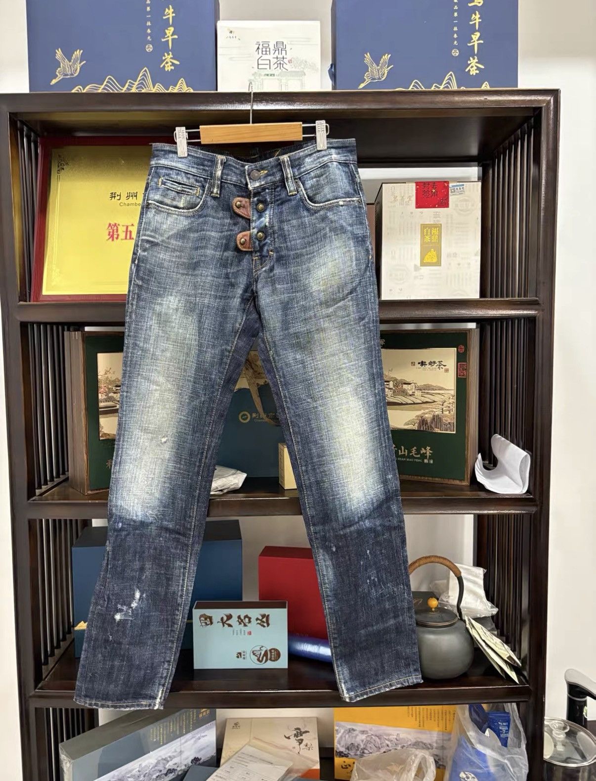 Dsquared2 Dsquared2 D2 Vintage Original Edition Jeans J2 Size US 28 / EU 44 - 1 Thumbnail