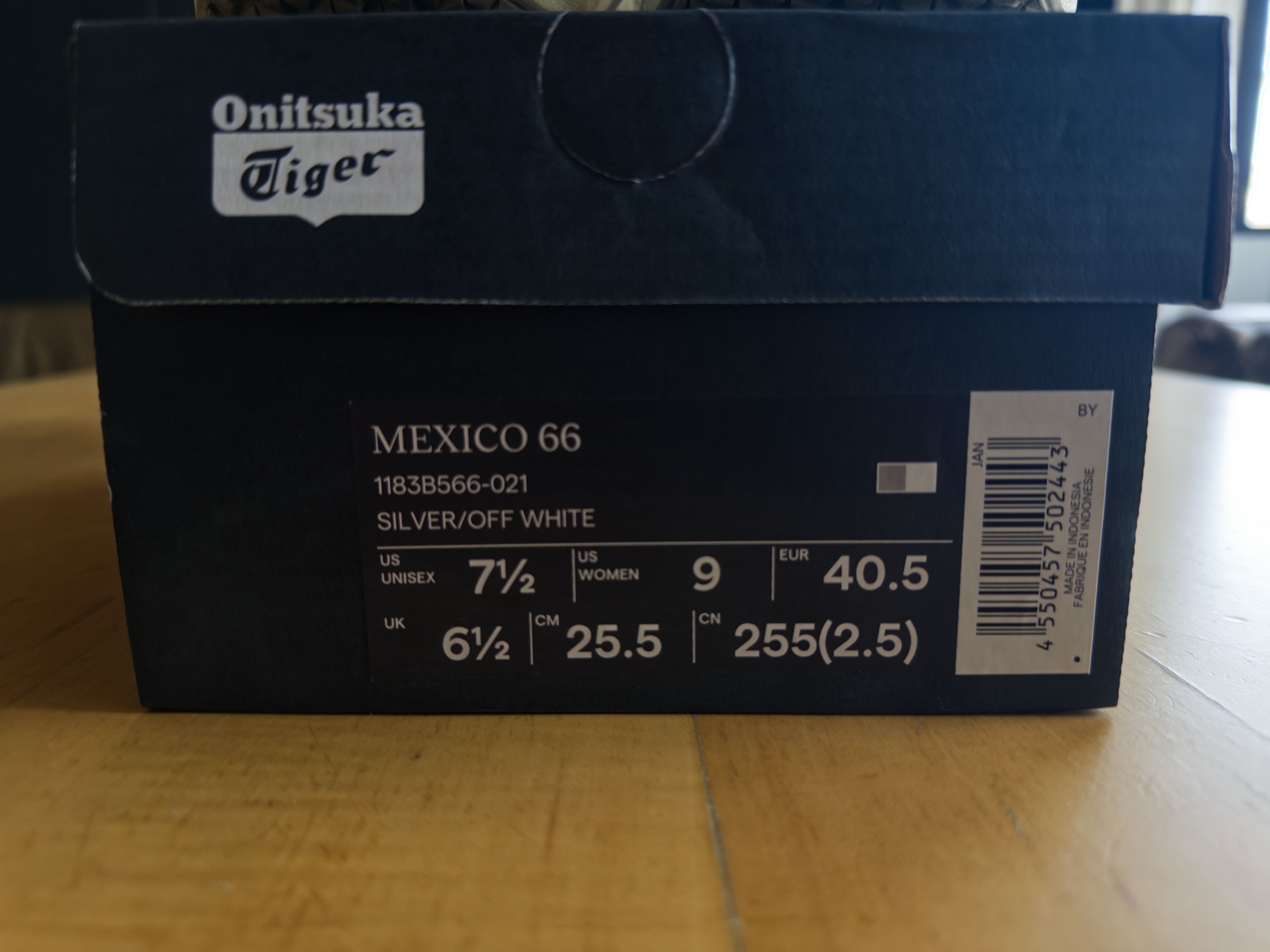 Onitsuka Tiger Mexico 66 - Silver/Off White Size US 9 / IT 39 - 5 Thumbnail