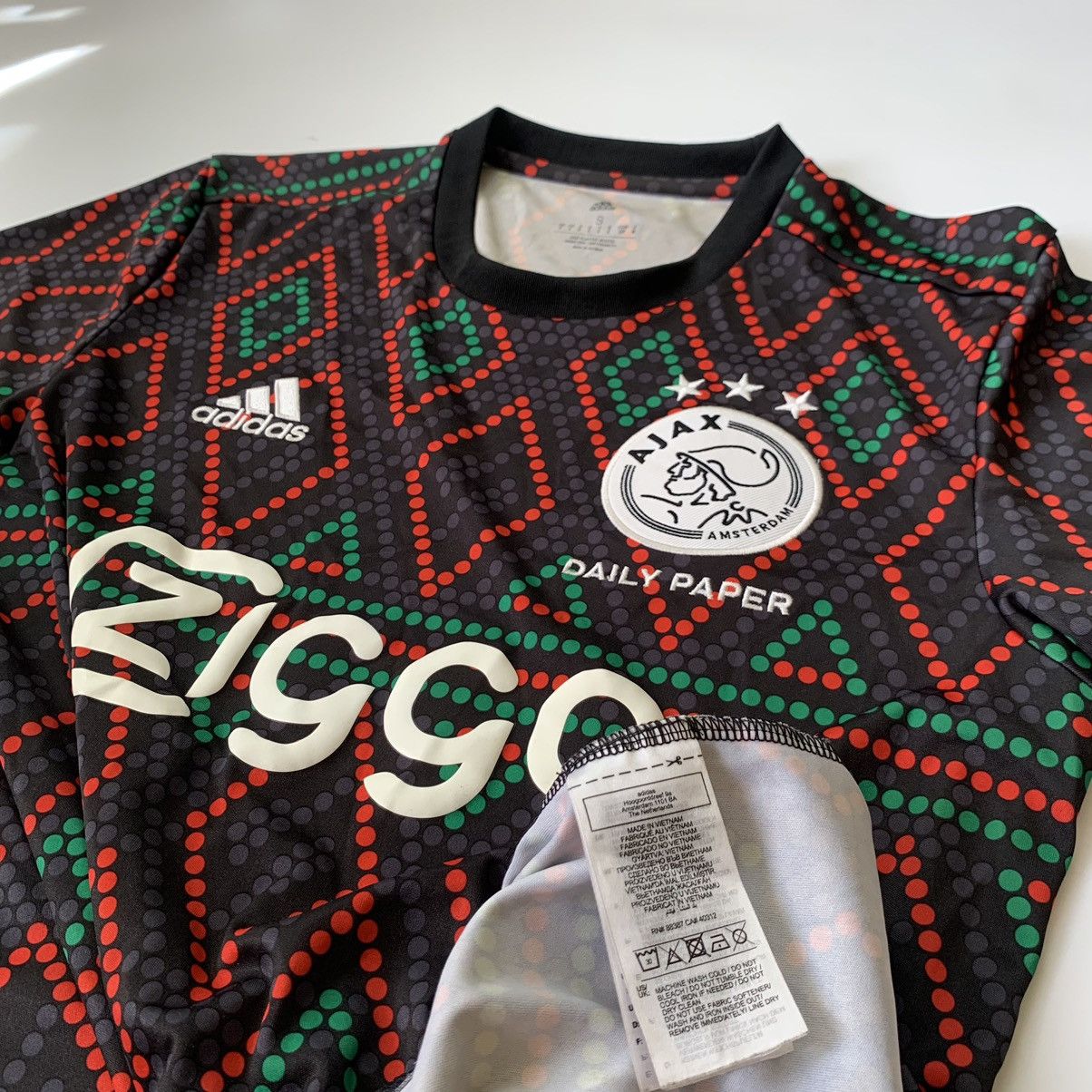 Daily Paper Ajax x Daily Paper Adidas Ziggo 2022-23 Jersey Rare Japan Size US S / EU 44-46 / 1 - 7 Thumbnail