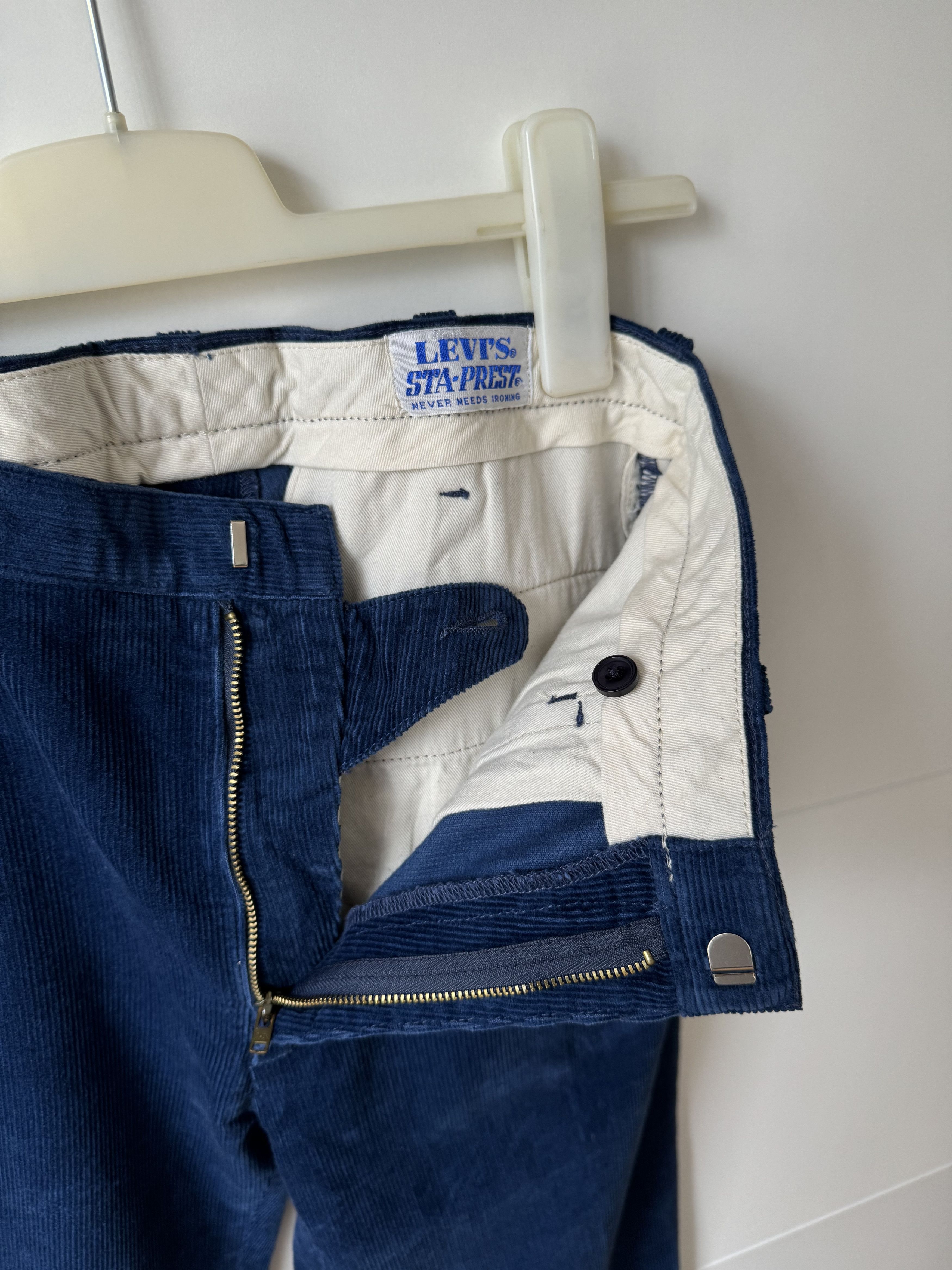 Levi's Vintage Clothing [30] 1960s Sta-Prest Corduroy Trousers (FW18) Size US 30 / EU 46 - 12 Thumbnail