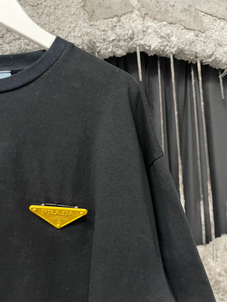 Prada PradaBrooch short sleeves 2503-Nextarrow Size US M / EU 48-50 / 2 - 5 Thumbnail