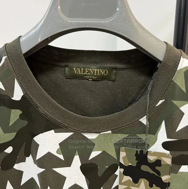 Valentino Valentino Camouflage Star Print Men's T-Shirt . Size US S / EU 44-46 / 1 - 3 Thumbnail