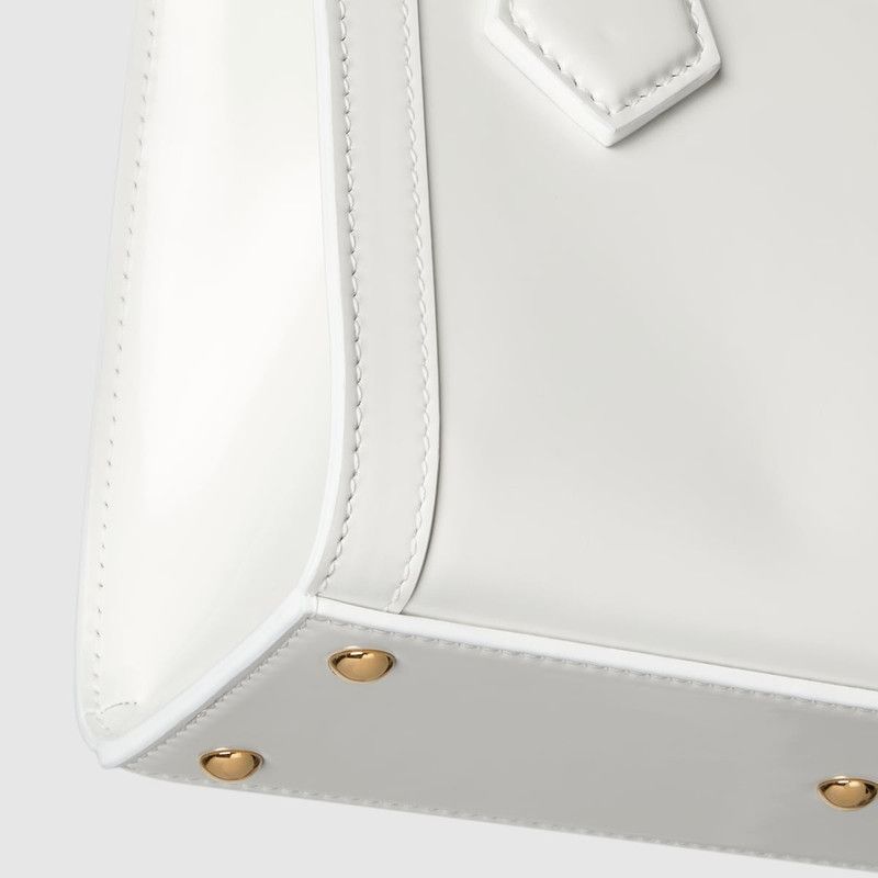 Gucci o1la5ras0526 Size: OS / Diana Mini Tote Bag in White Size ONE SIZE - 7 Thumbnail