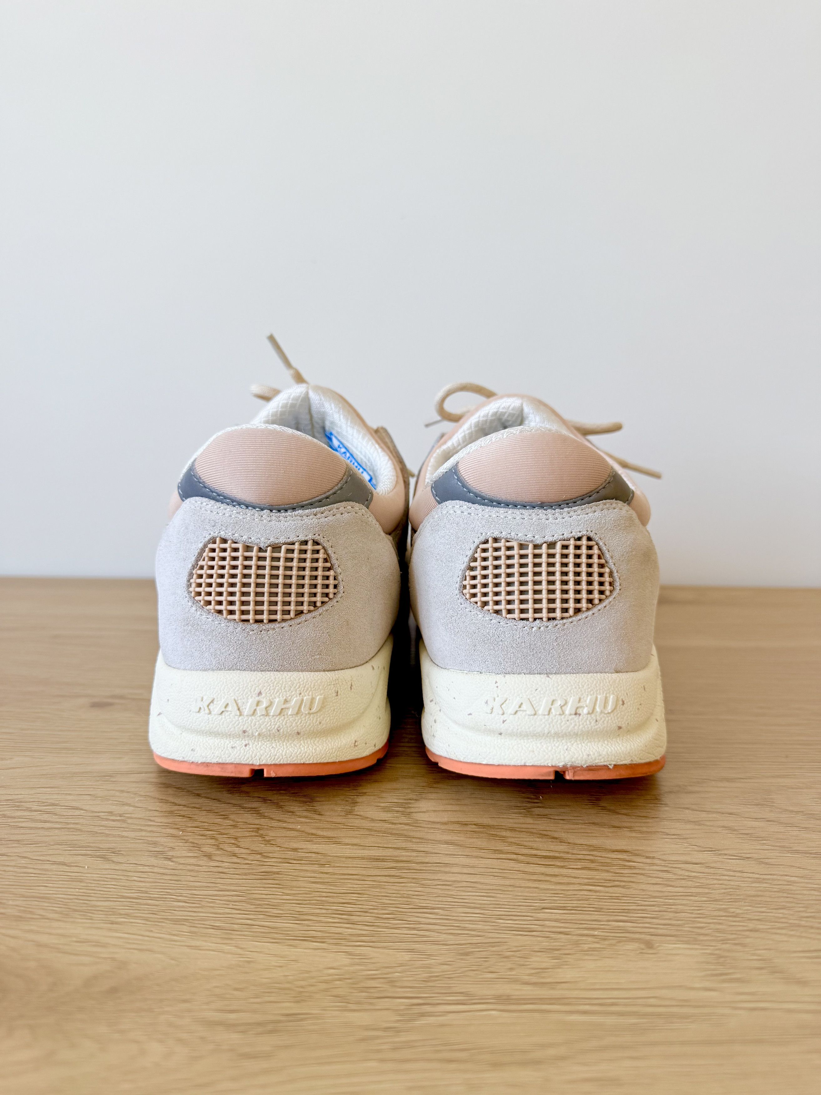 Karhu Karhu Aria 95 Low Top Sneakers US11 Size US 11 / EU 44 - 6 Thumbnail