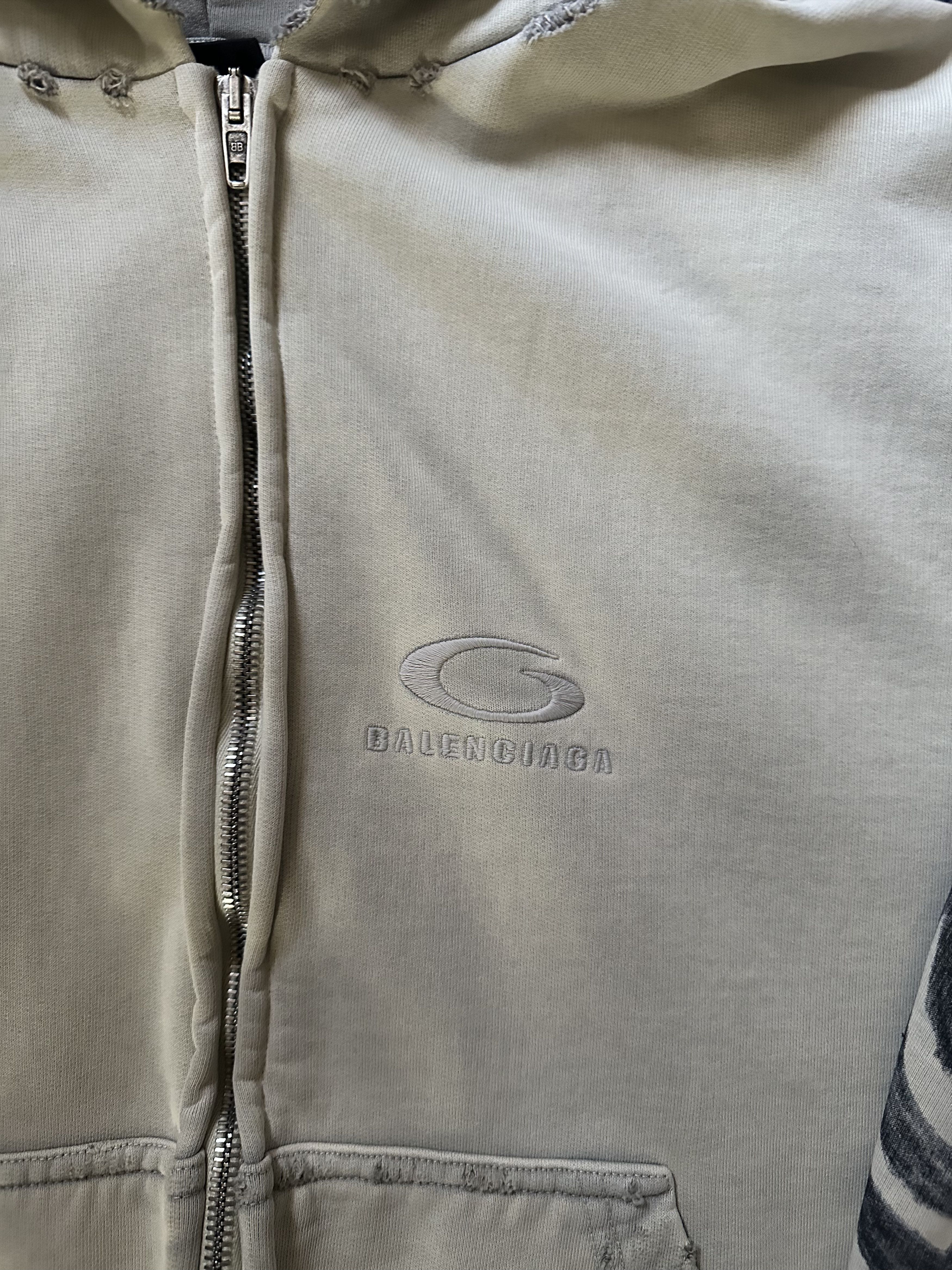 Balenciaga Balenciaga Tribal 'Y2K' Hoodie Size S Size US S / EU 44-46 / 1 - 2 Thumbnail