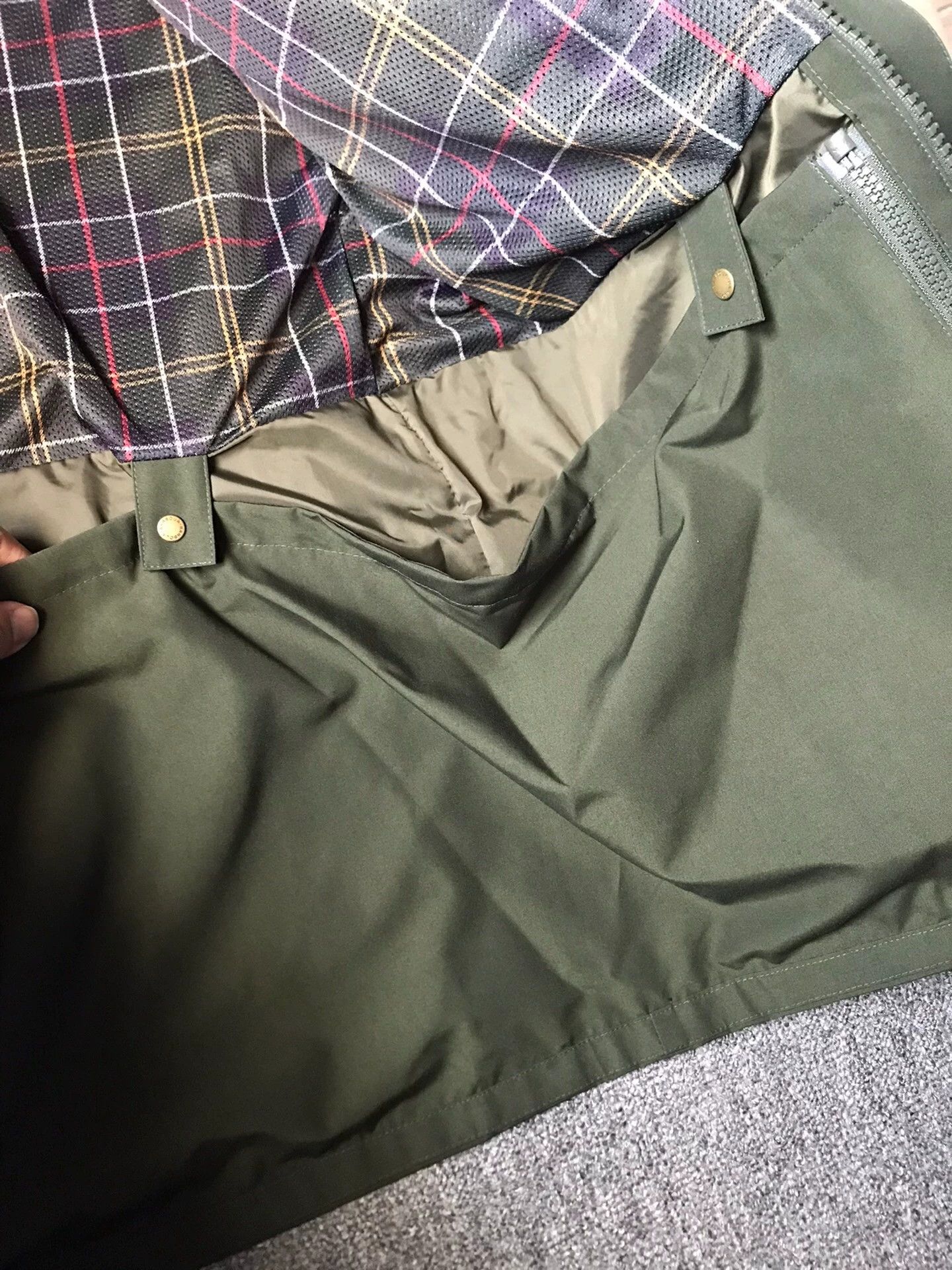 Barbour Barbour Olive Waxless Hardshell Removable Hood XL Jkt Size US XL / EU 56 / 4 - 6 Thumbnail