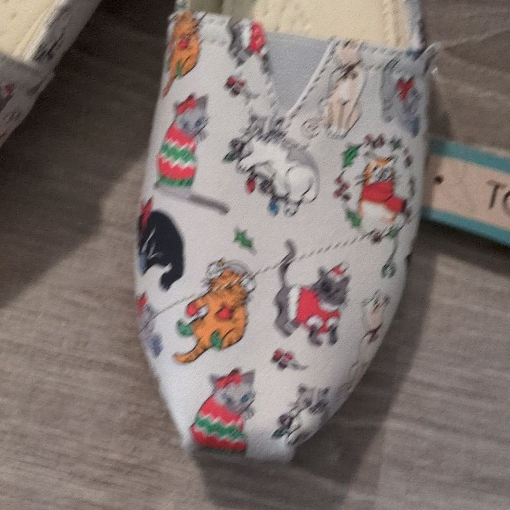 Toms Toms Belmont Light Grey Holiday Cats Slip On Shoes Size 8 Size US 8 / IT 38 - 2 Thumbnail