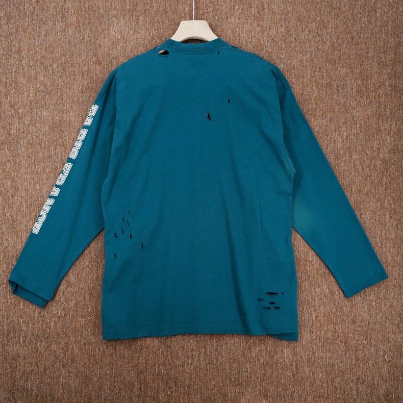 Balenciaga Balenciaga Alphabet print vandals do old long sleeve lake Size US L / EU 52-54 / 3 - 7 Thumbnail