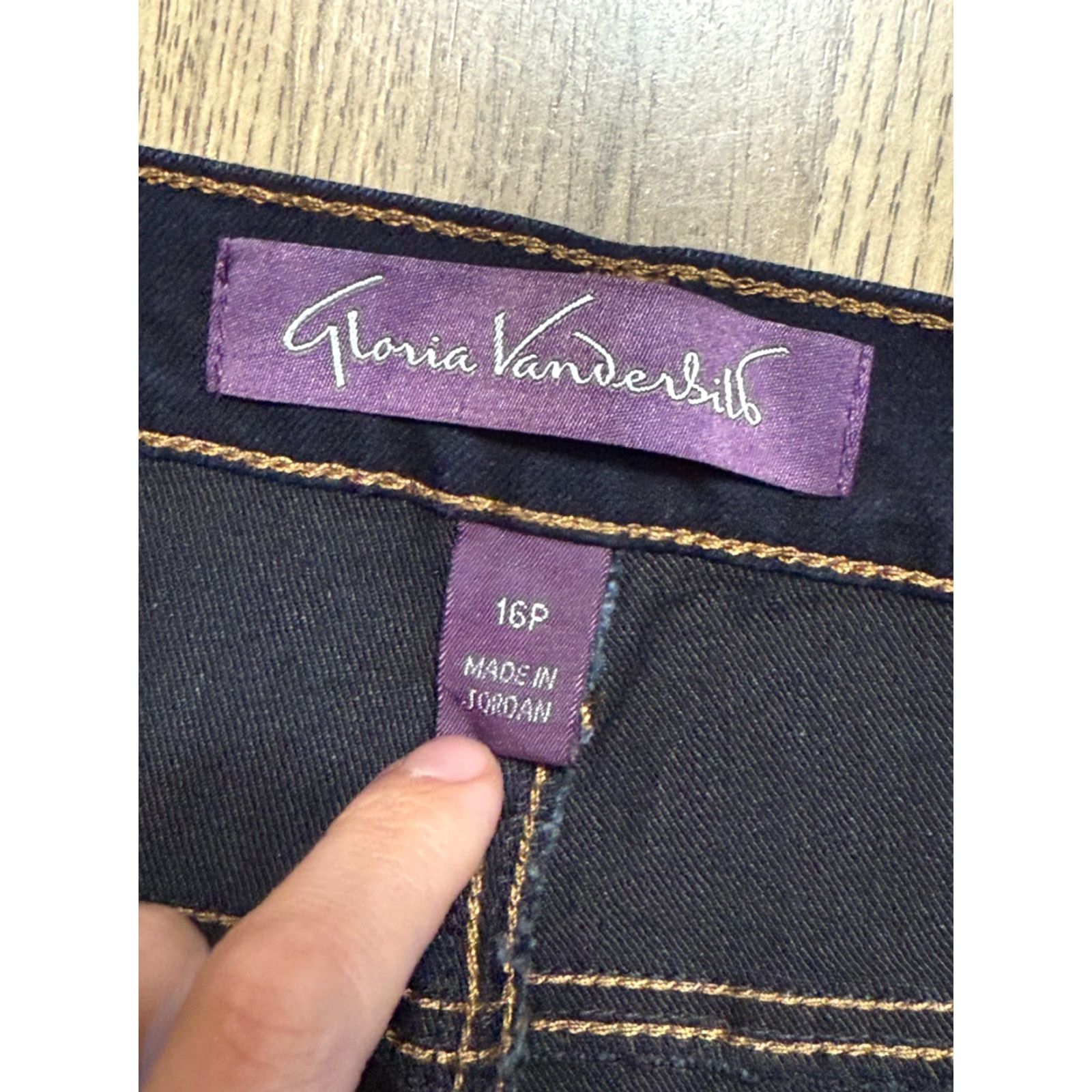 Gloria Vanderbilt Gloria Vanderbilt Amanda Jeans Women's 16 Petite Denim Blue 38" Length Straight Size 26" / US 2 / IT 38 - 4 Thumbnail