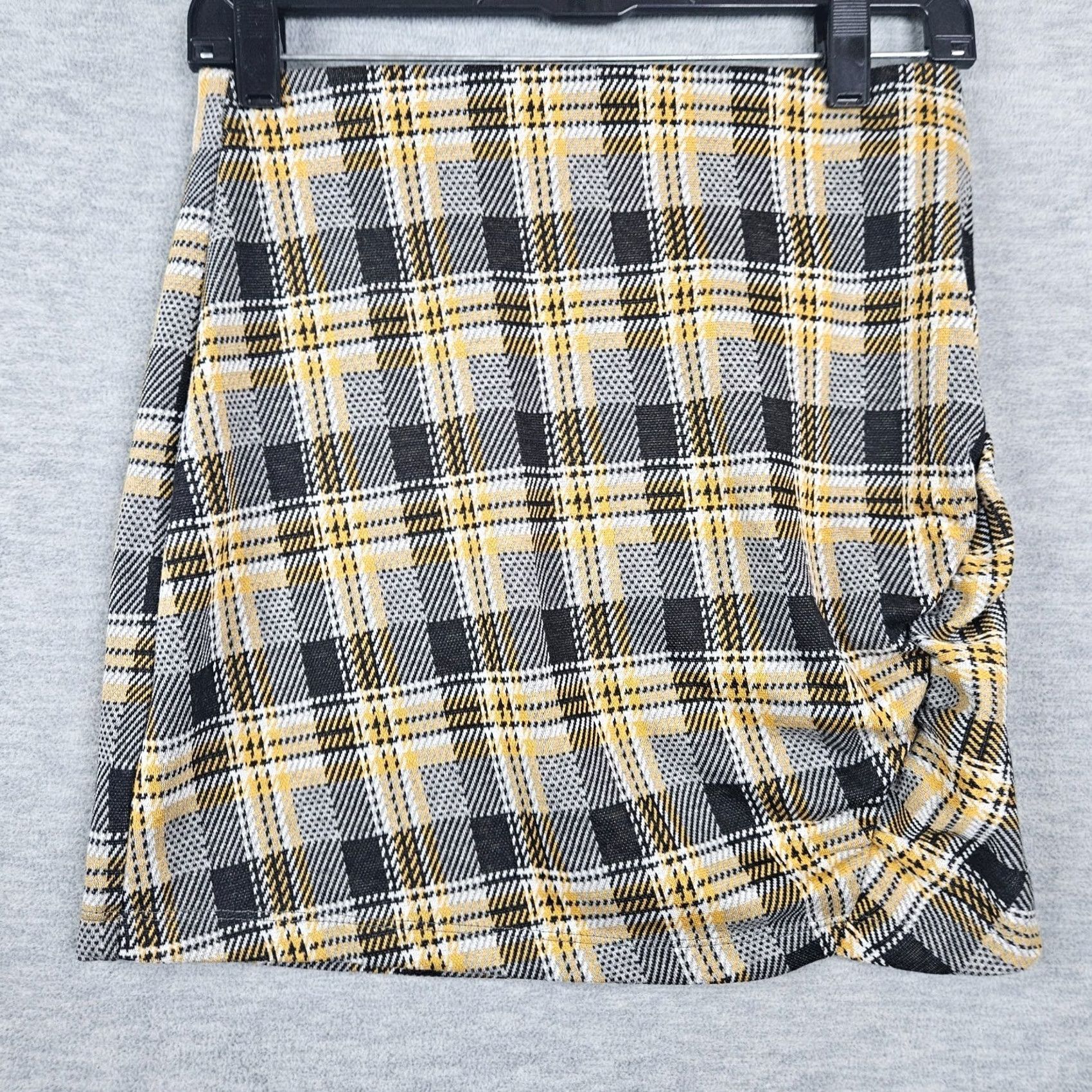 Urban Outfitters Urban Outfitters Plaid Asymmetrical Ruffle Mini Skirt S NEW Women Skirt Short Multicolor Pattern 2020s Size 28" / US 6 / IT 42 - 2 Thumbnail