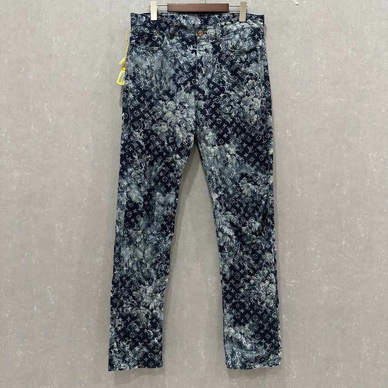 Louis Vuitton Louis Vuitton Logo Denim Pants Size 32 Size US 32 / EU 48 - 1 Thumbnail