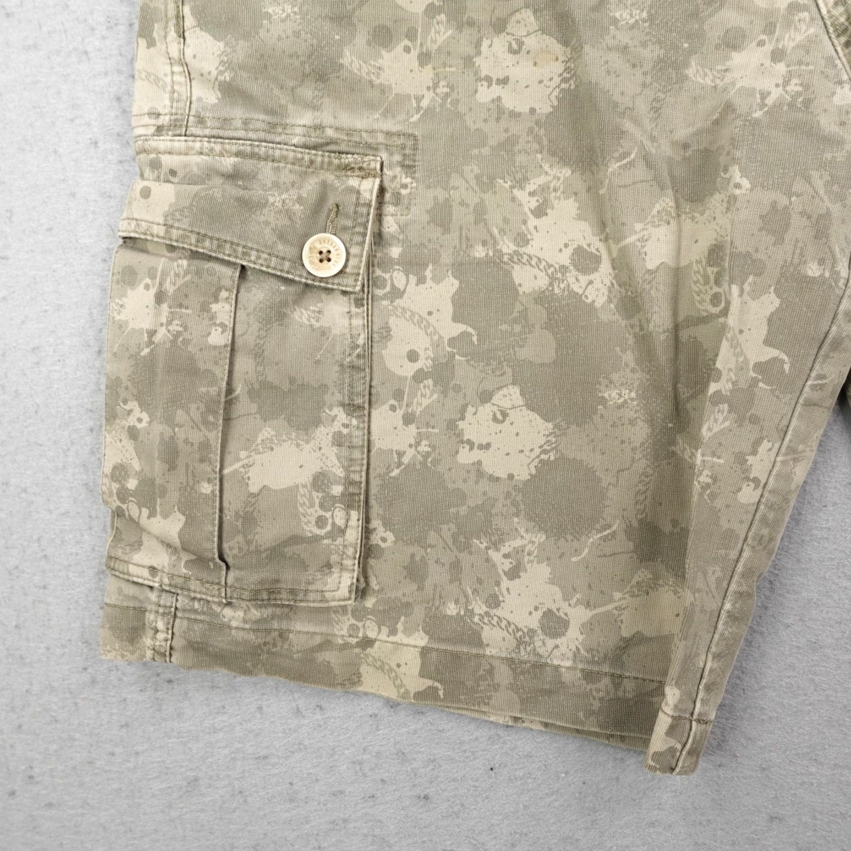 Anchor Blue VINTAGE Anchor Blue Shorts Mens 36 Green Camo Cargo Drawstring Baggy Skater Y2K - Relaxed Fit, 12in Inseam, Cotton, Pockets Size US 36 / EU 52 - 4 Thumbnail