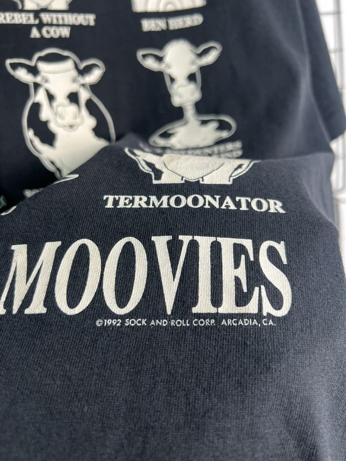 Arts & Science Vintage 90s History Of Movies Parody Tee By Giant Size US M / EU 48-50 / 2 - 3 Thumbnail
