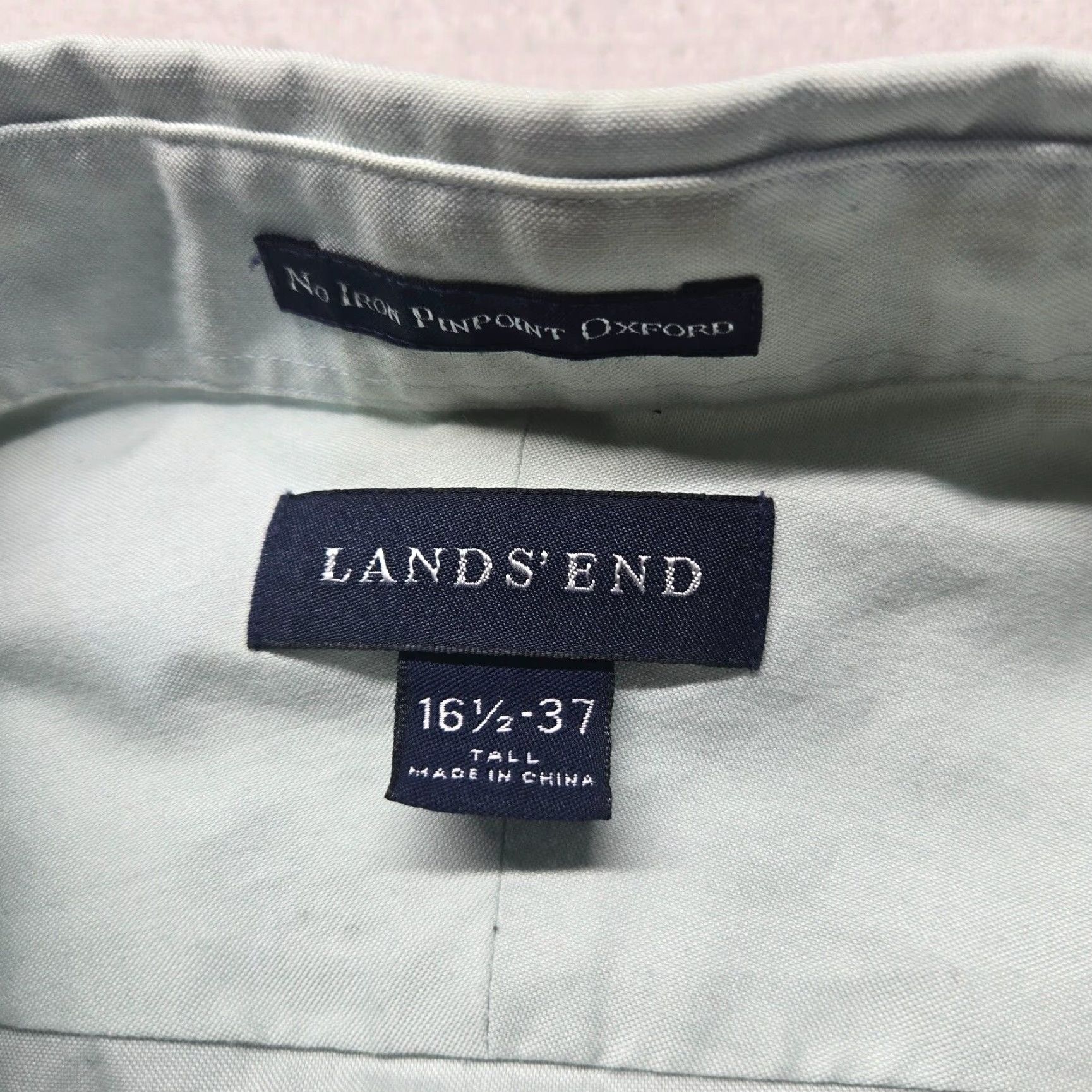 Lands' End Lands' End Men's Button-Up Shirt Long Sleeve Solid Blue Size 16.5 Big & Tall Business Casual Size US L / EU 52-54 / 3 - 3 Thumbnail